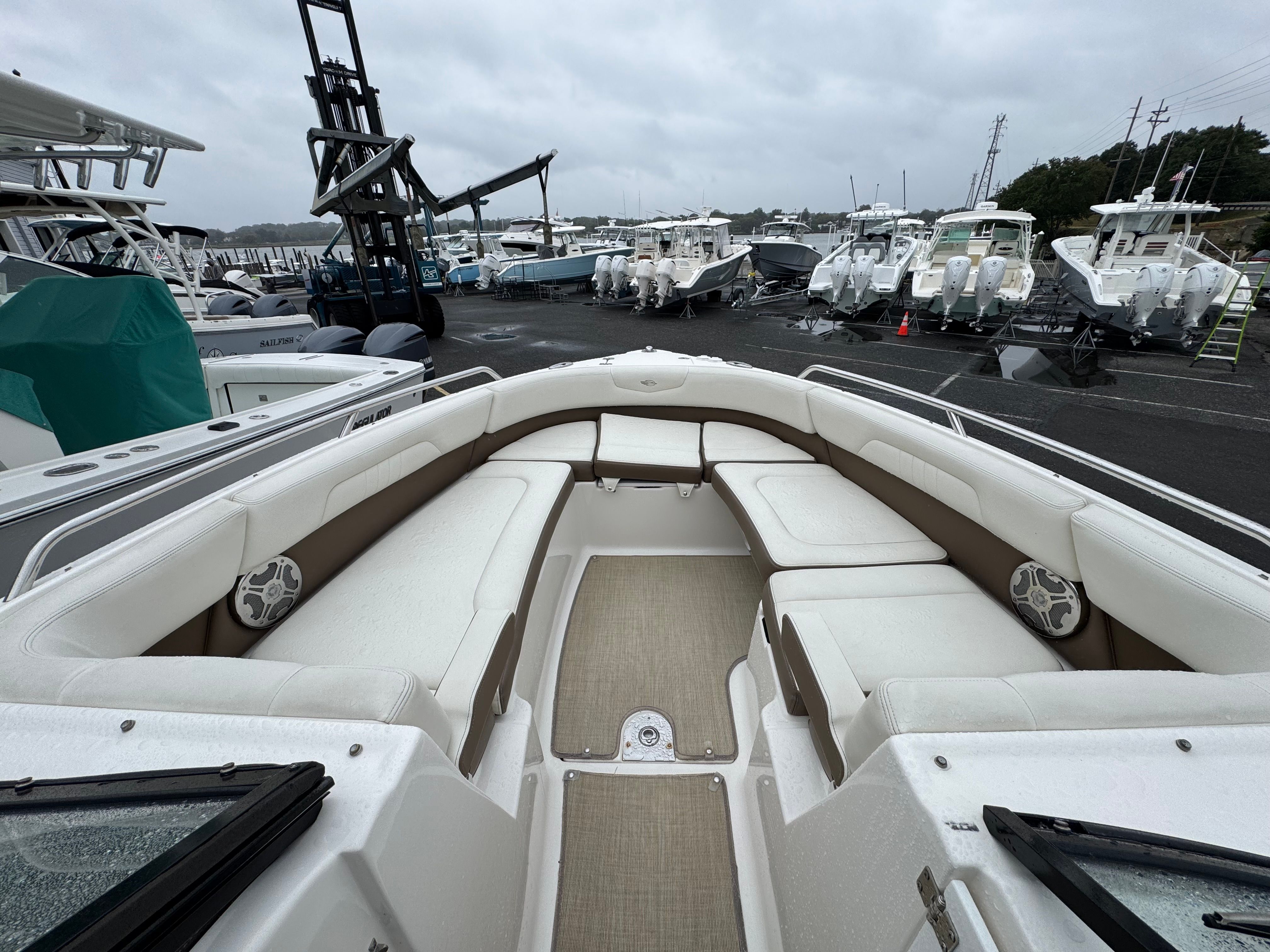 2014 CHAPARRAL 277 SSX - Image 10