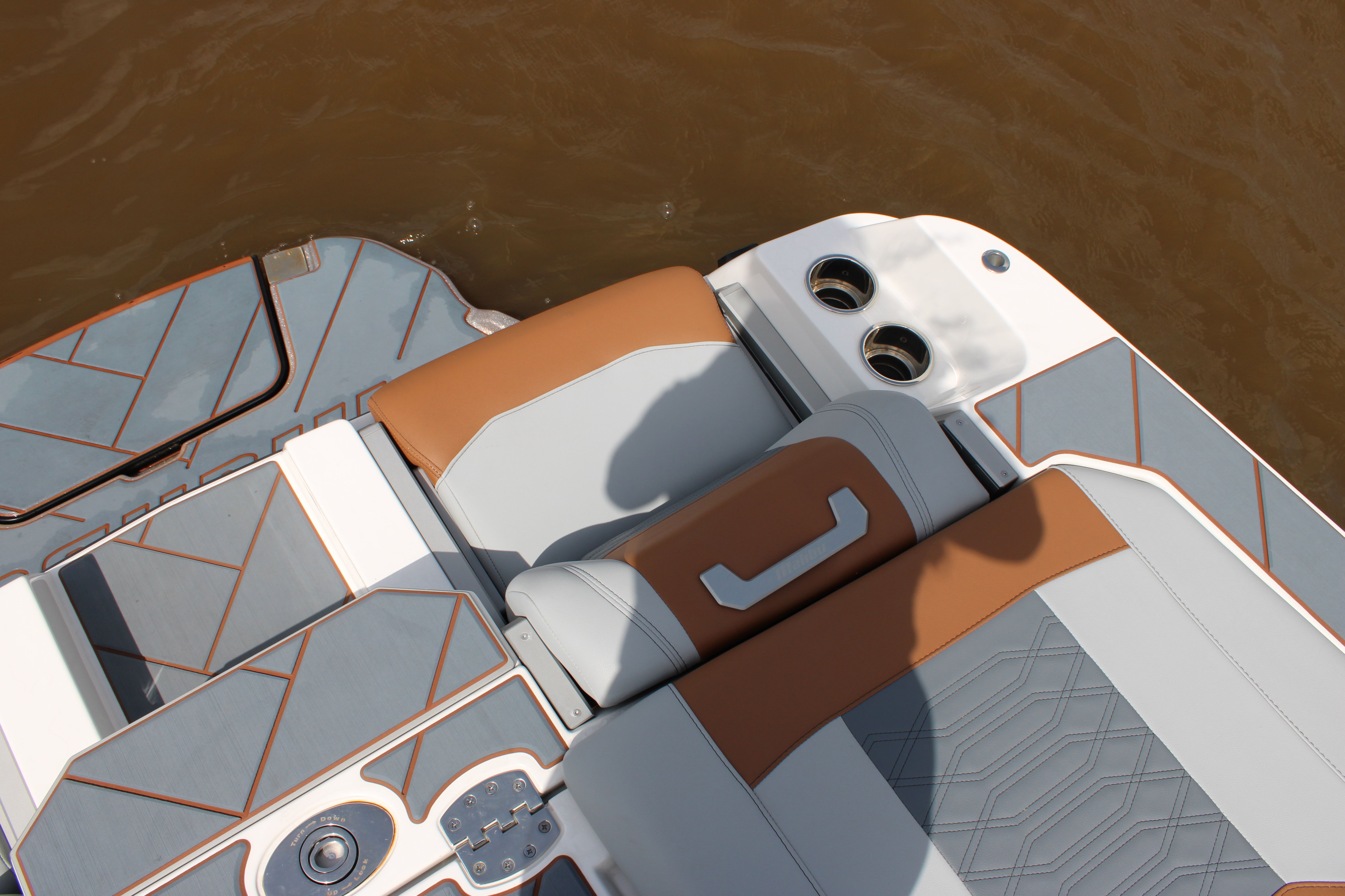 2024 Malibu 26LSV - 47