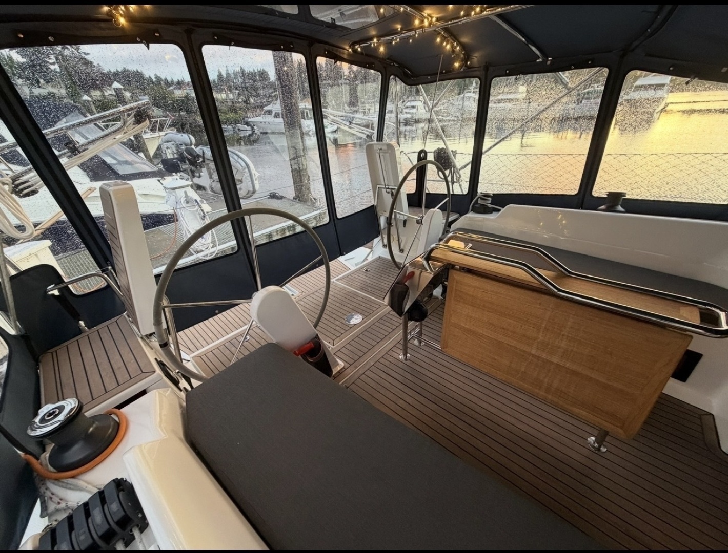 2022 Hanse 418 - Image 13