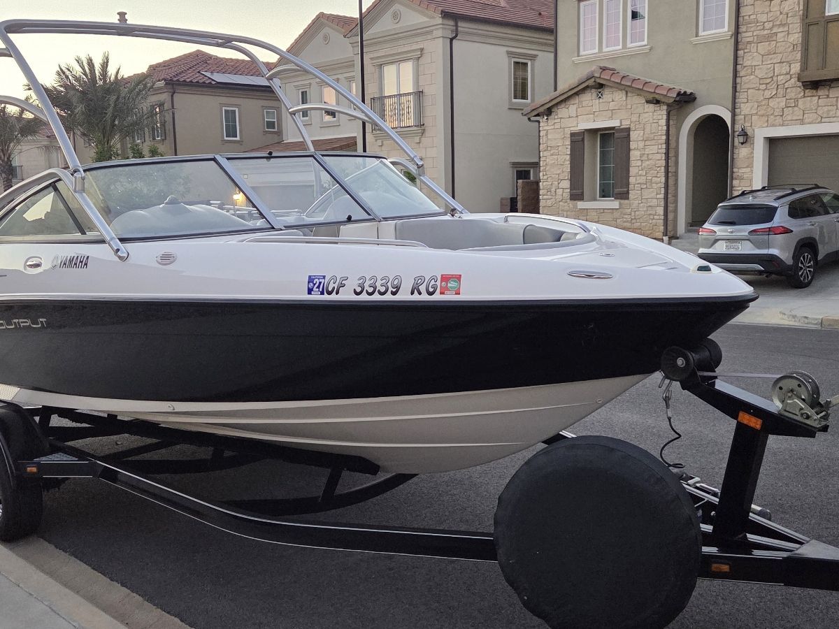 2005 Yamaha Boats AR 230 HO (High Output) - 4