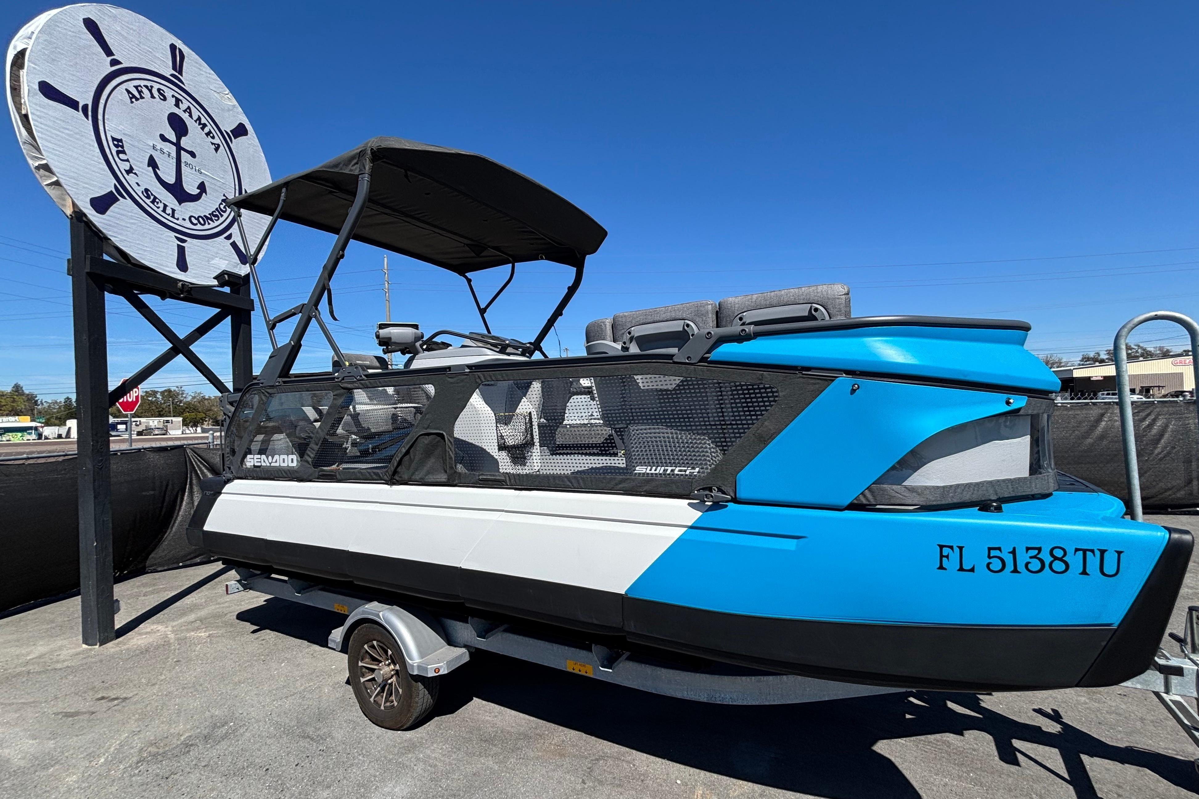 2023 Sea-Doo Switch Cruise 21