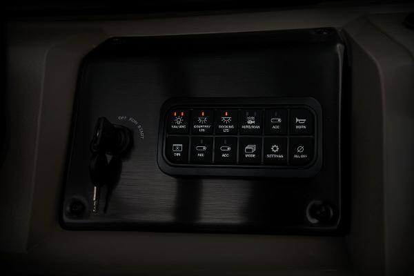 Manufacturer Provided Image: Sun Tracker SportFish 20 DLX