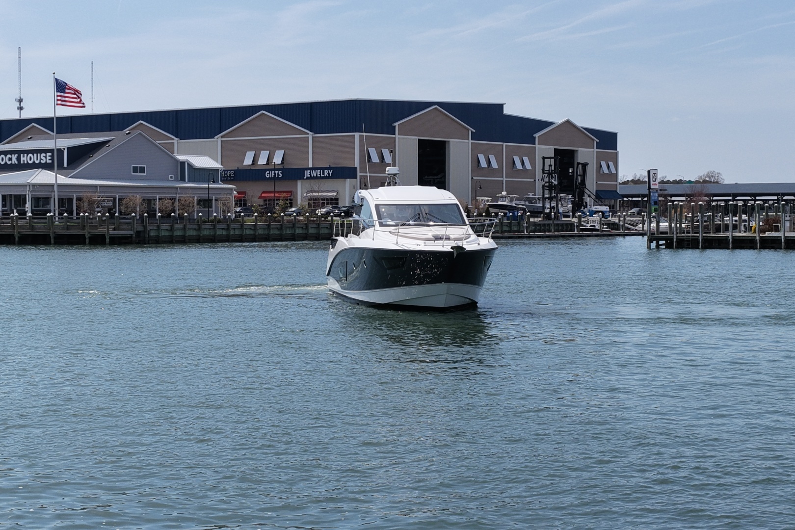 2018 Beneteau 50 GRAN TURISMO - Image 8