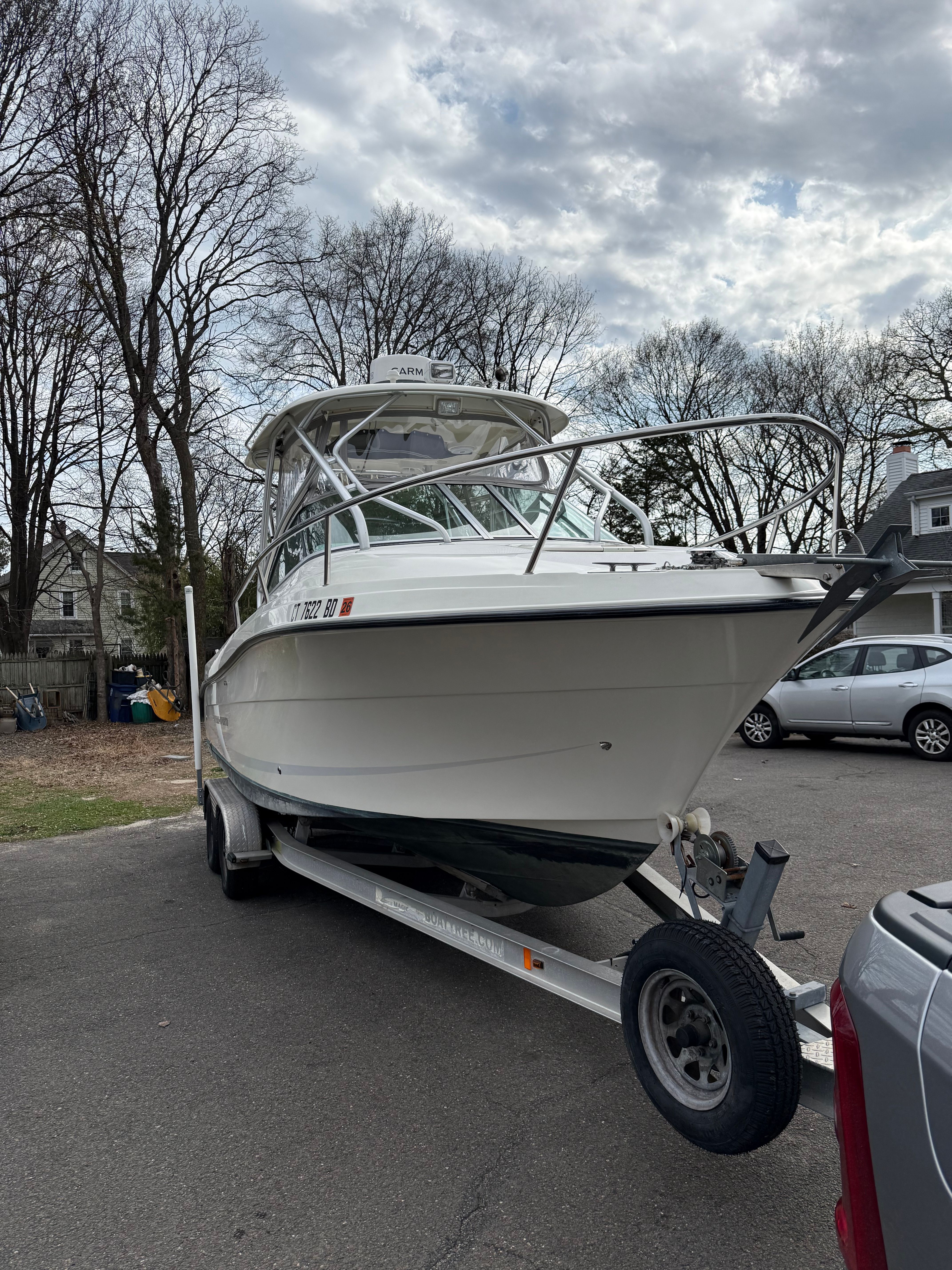 2008 Hydra-Sports Vector 2200 VX on trailer, parked outdoors.