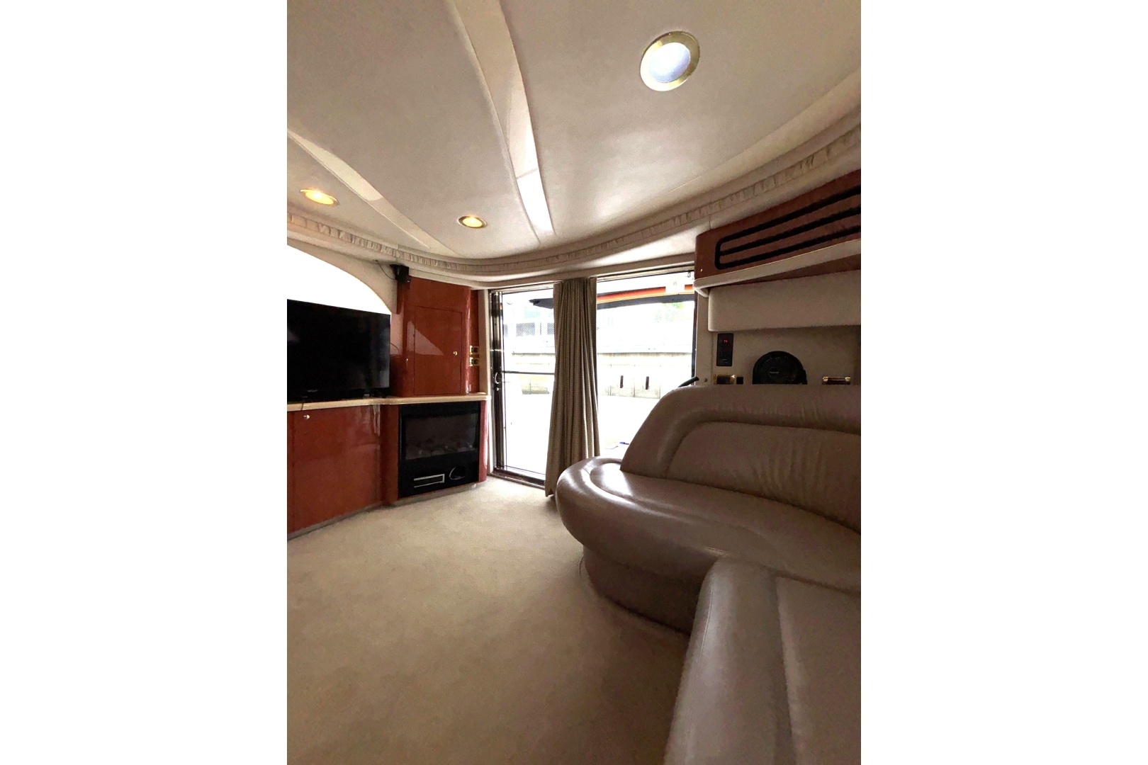 1999 Sea Ray 480 Sedan Bridge - Image 40