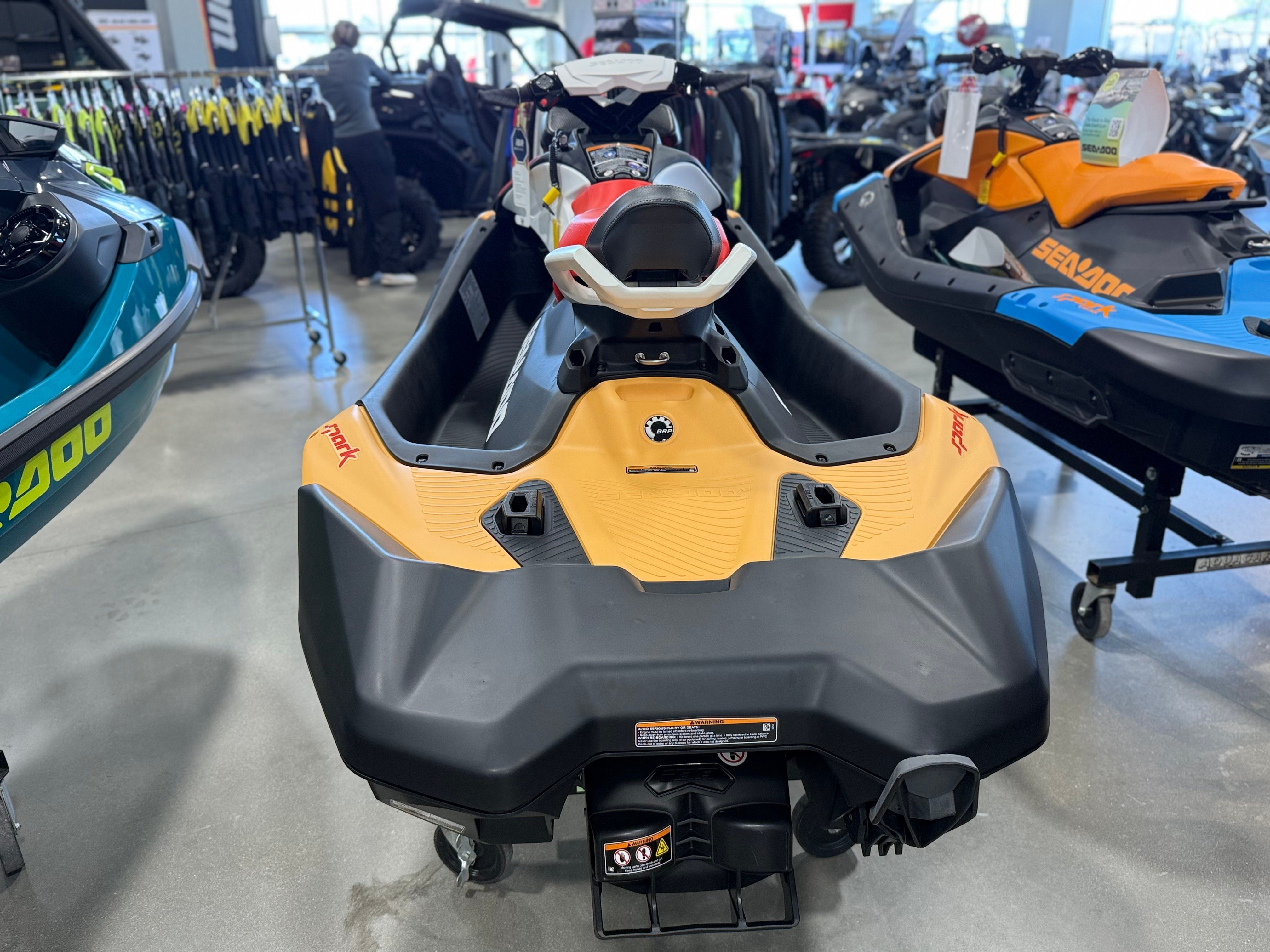 2026 Sea-Doo Spark for 3 90 hp Convenience package with iBR and Audio in option - 4