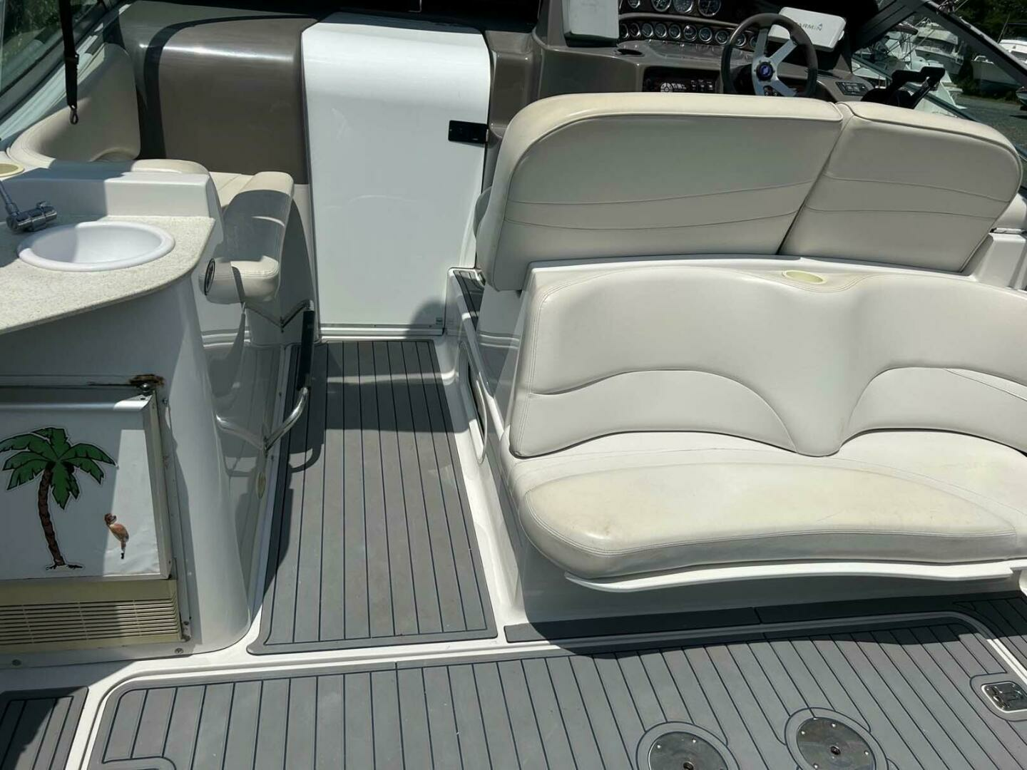2001 Four Winns 328 Vista - Image 23