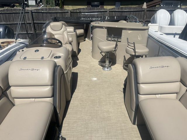 2016 South Bay 525E 2.75 - 9