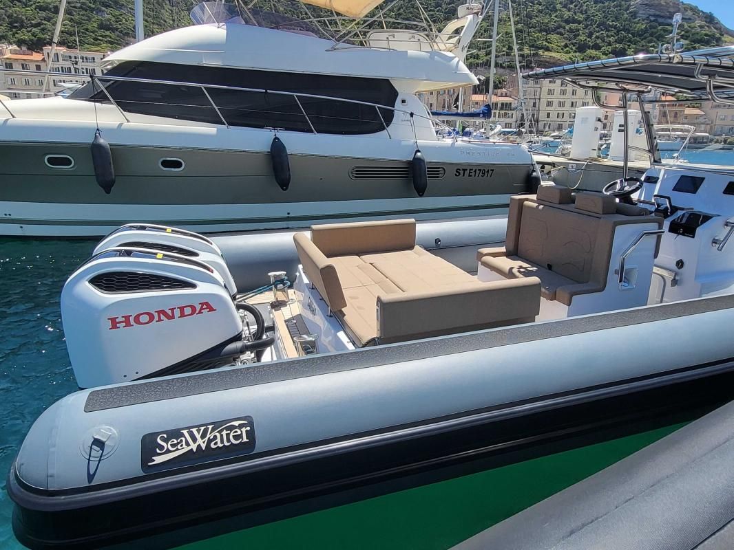 2022 Sea Water phantom 300