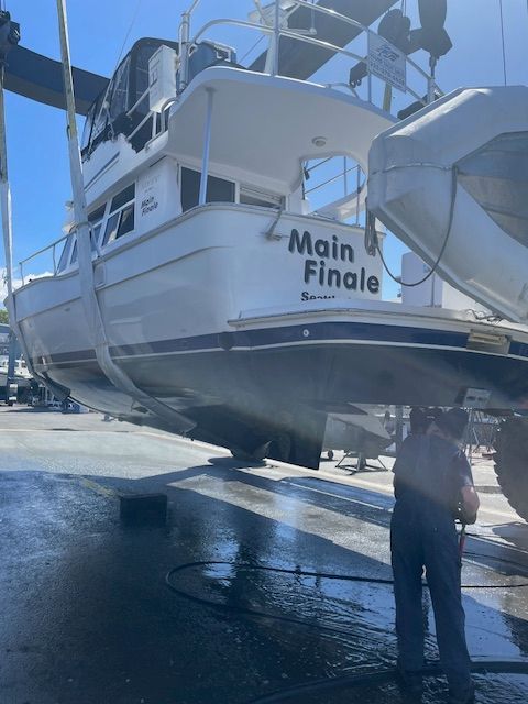 1999 Mainship 390 Trawler - 15