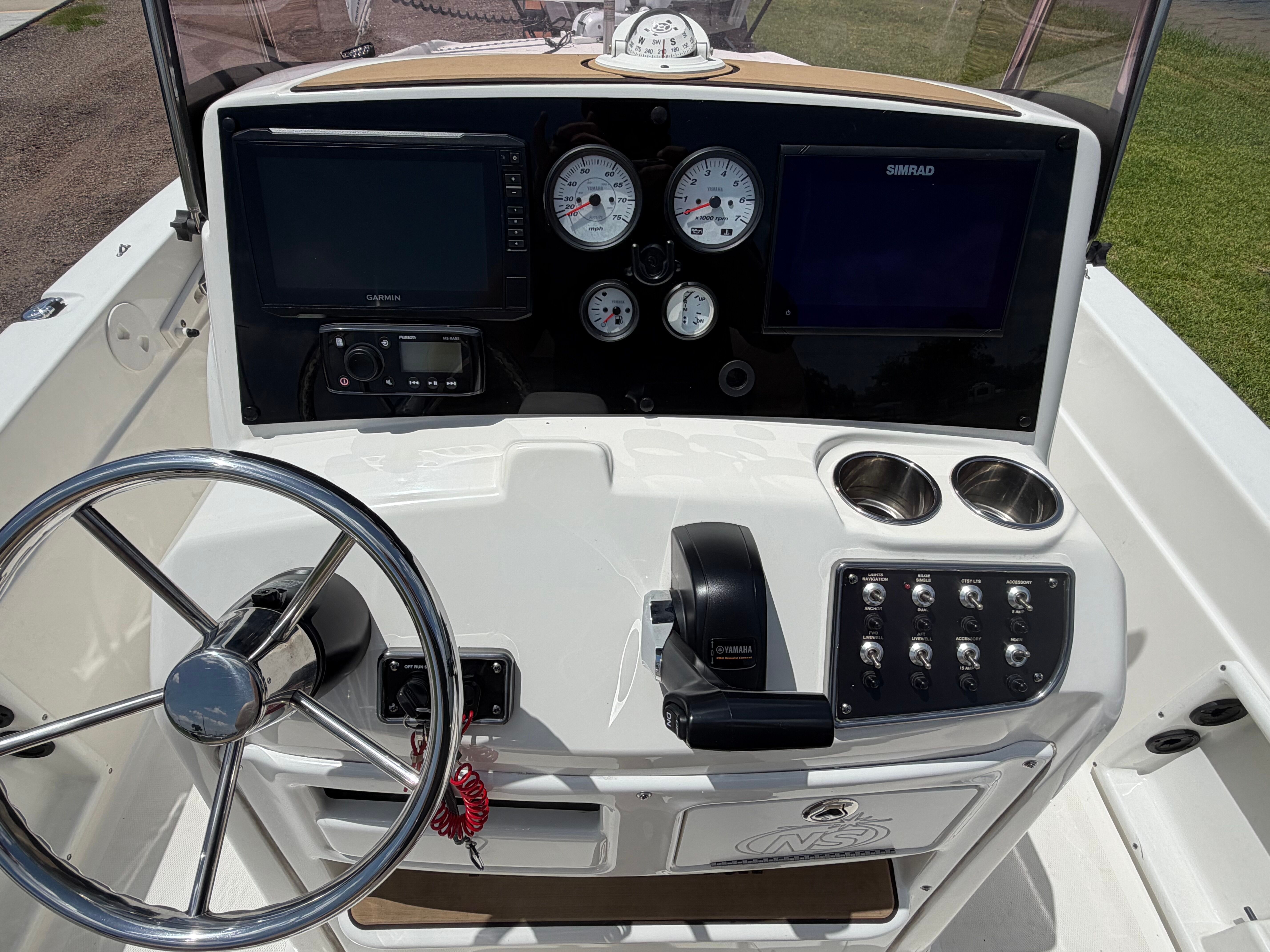 2020 NAUTICSTAR 211 HYBRID DLX - Image 15