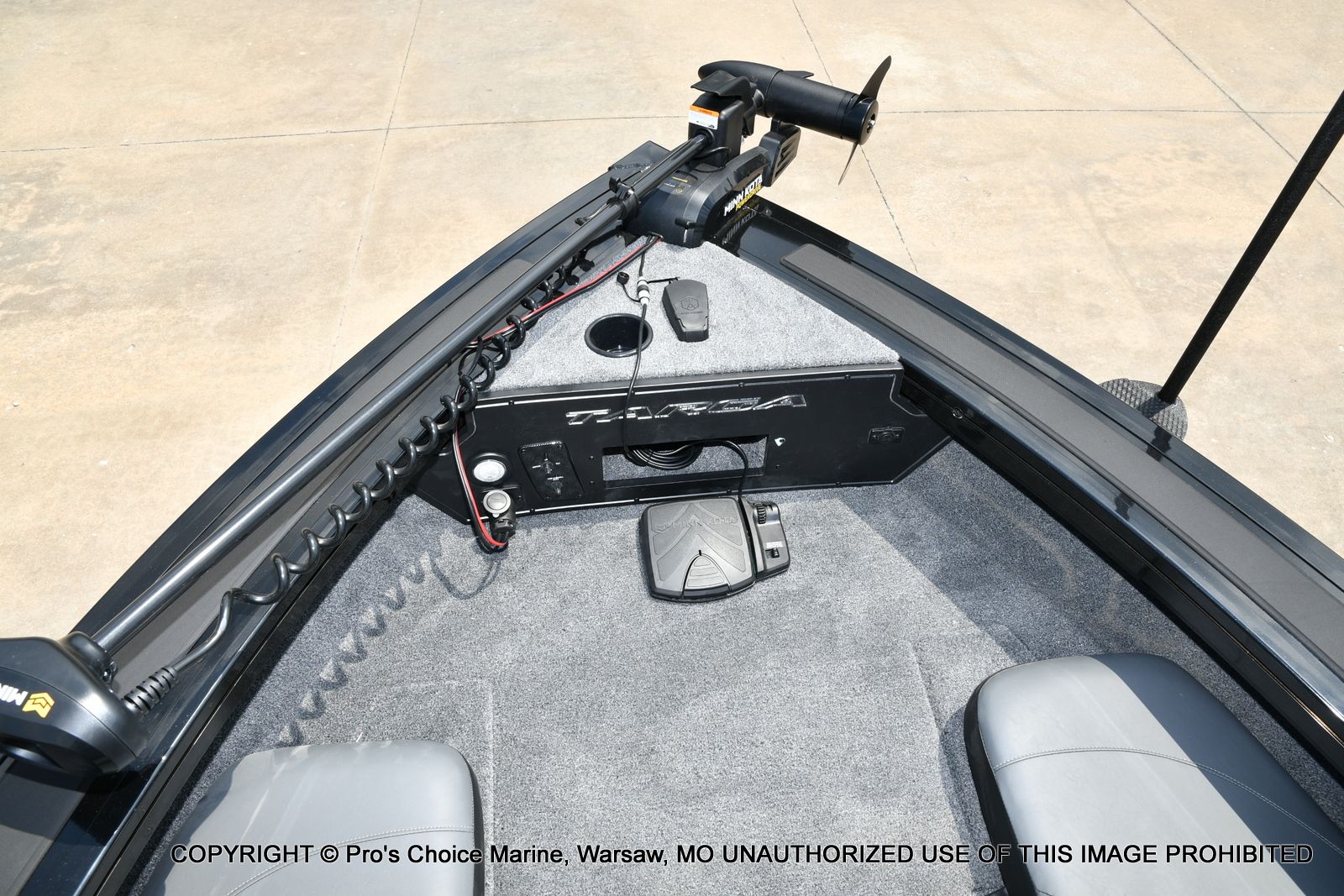 2026 Tracker Targa V-19 Combo - 57