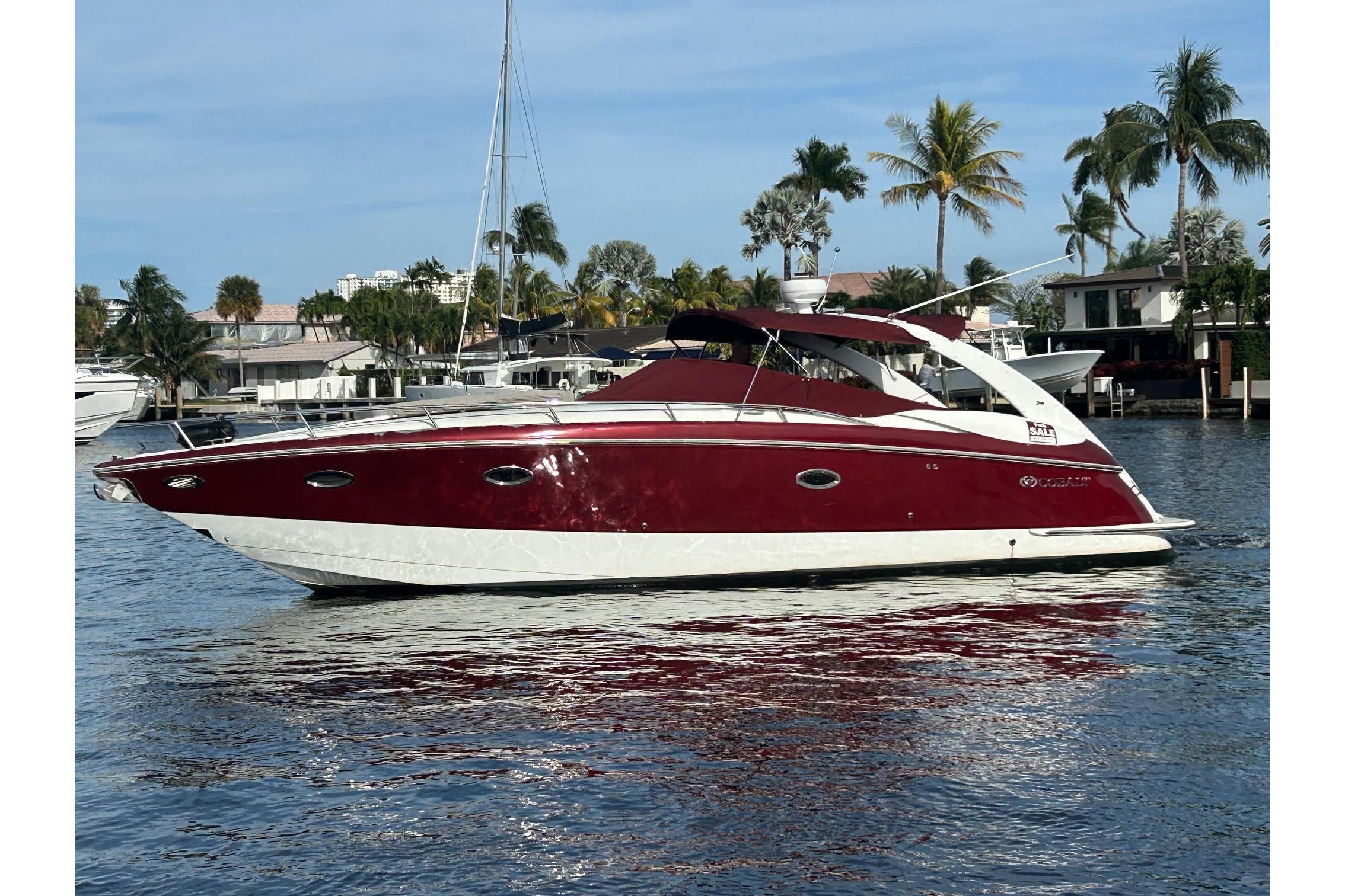 2005 Cobalt 360 Cruiser