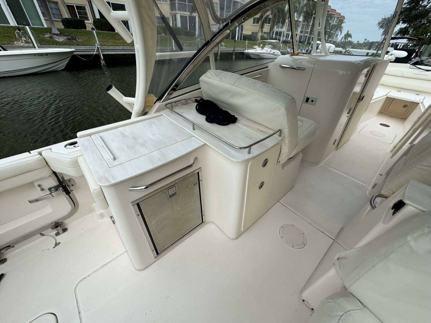 2021 Grady-White Freedom 285 - Image 28