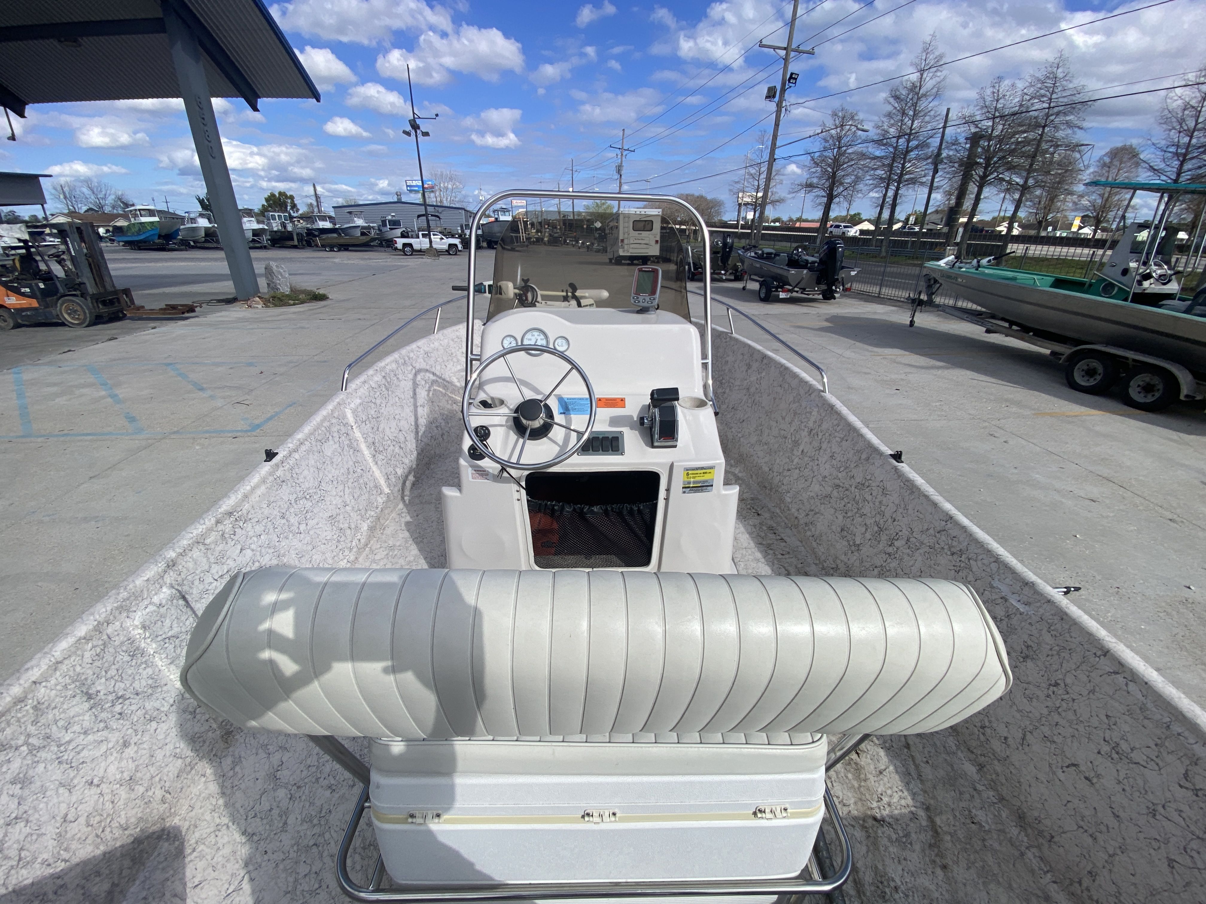2001 Fishmaster 17' Travis Edition - 14