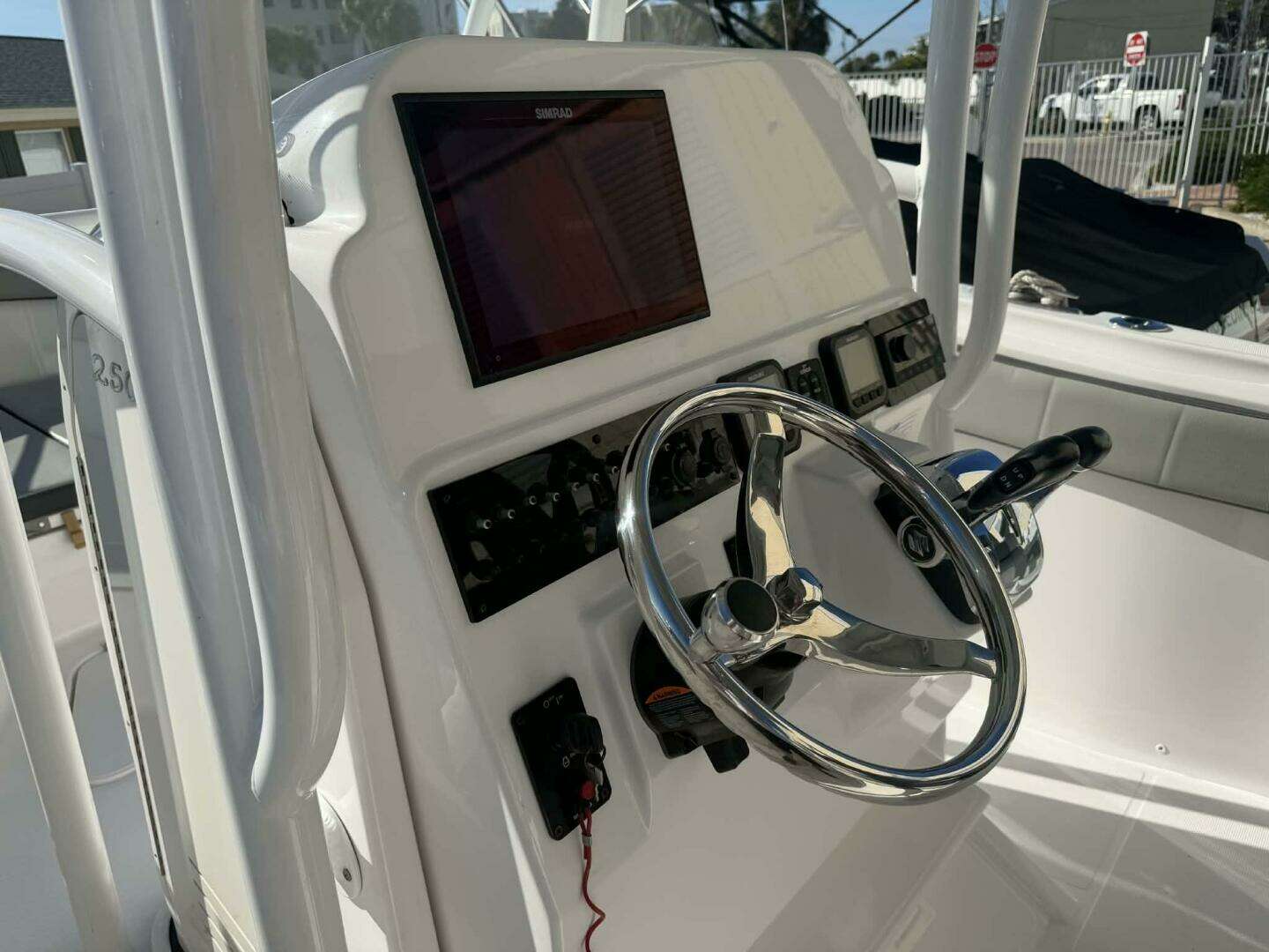 2021 Aquasport 2500 Center Console - Image 24