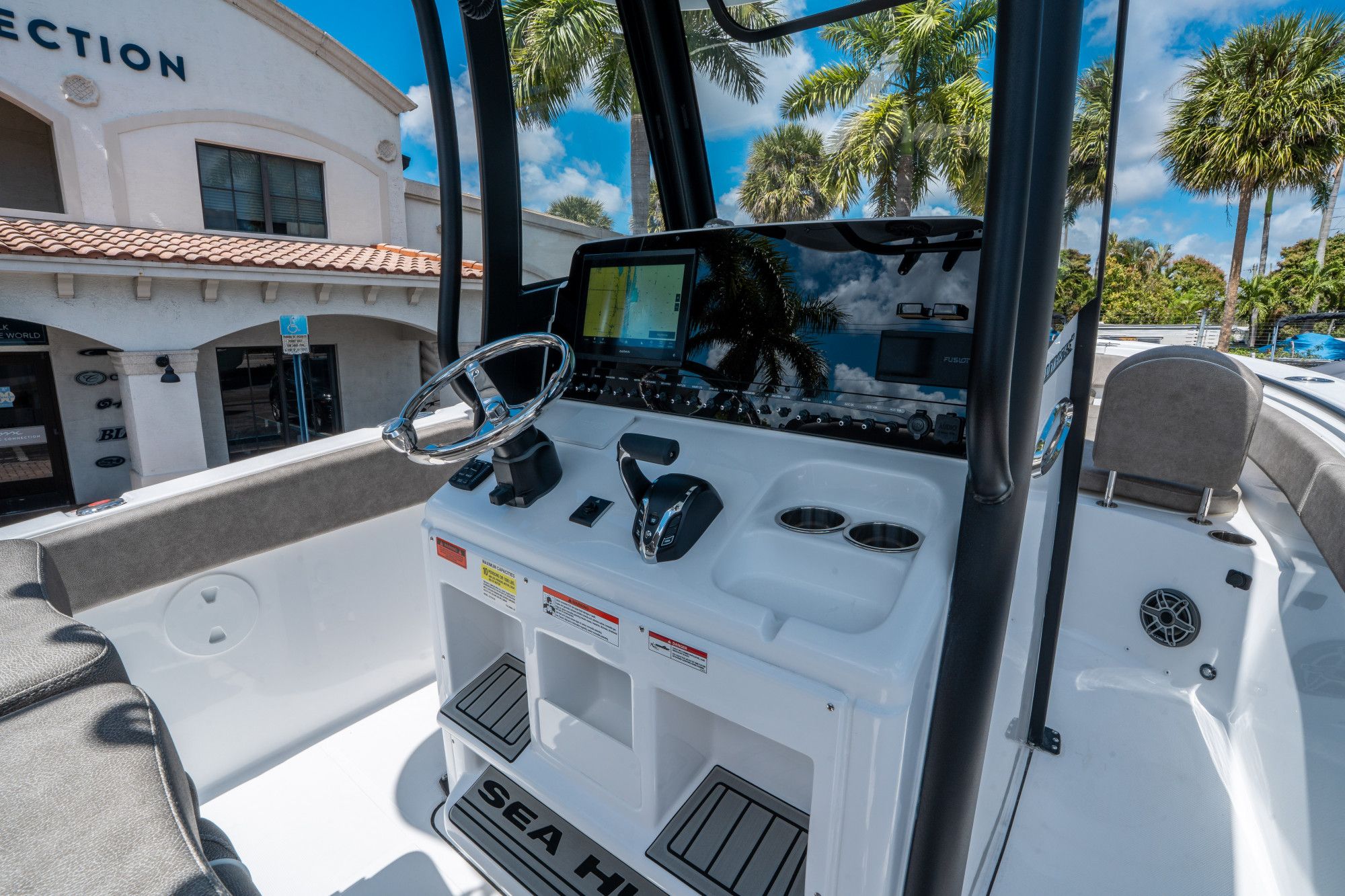 2026 Sea Hunt Ultra 255 SE - 16