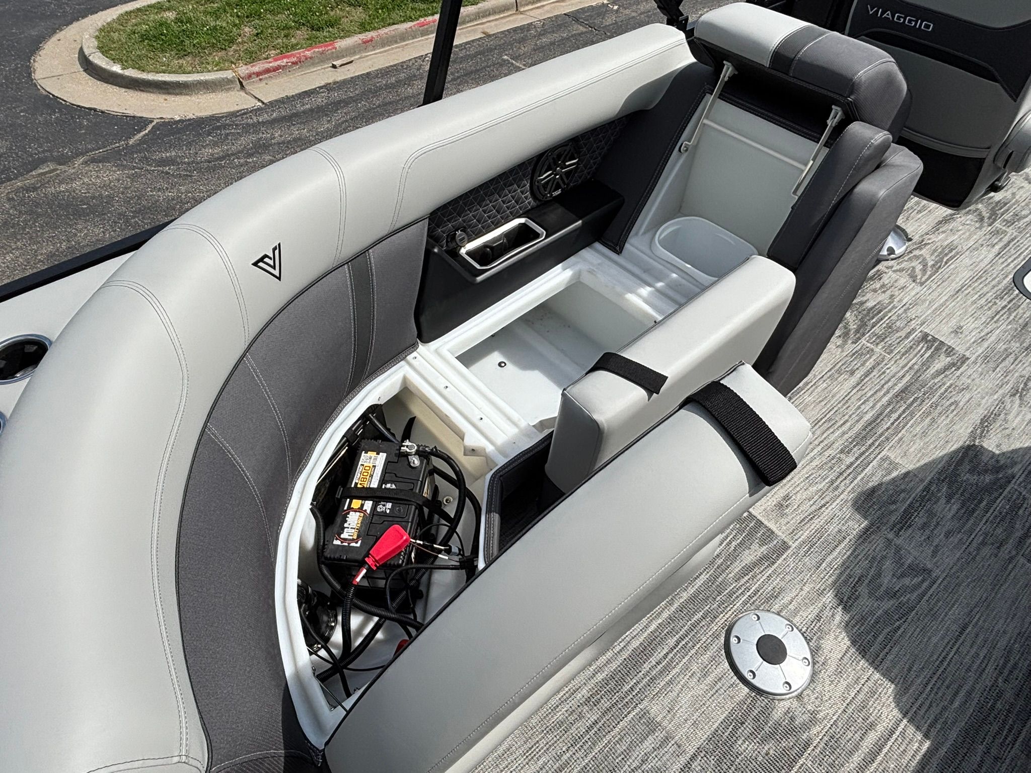 2026 Viaggio Z22U - 27