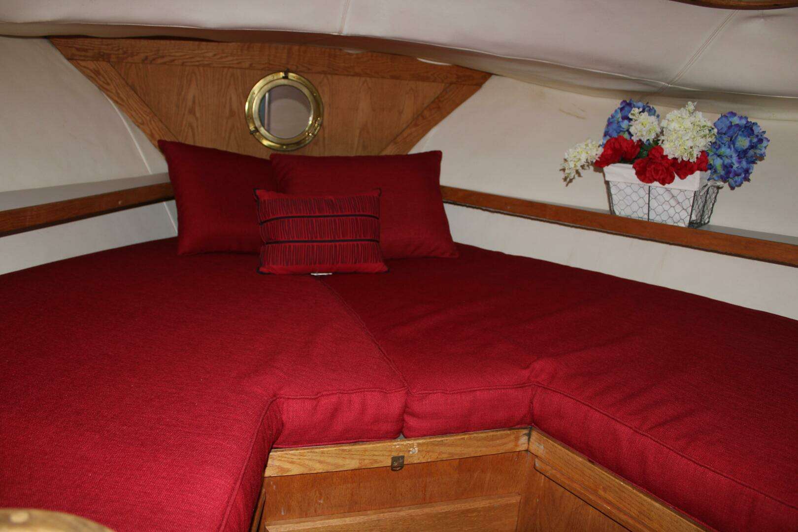 1986 Mainship 40' Double Cabin - Image 15