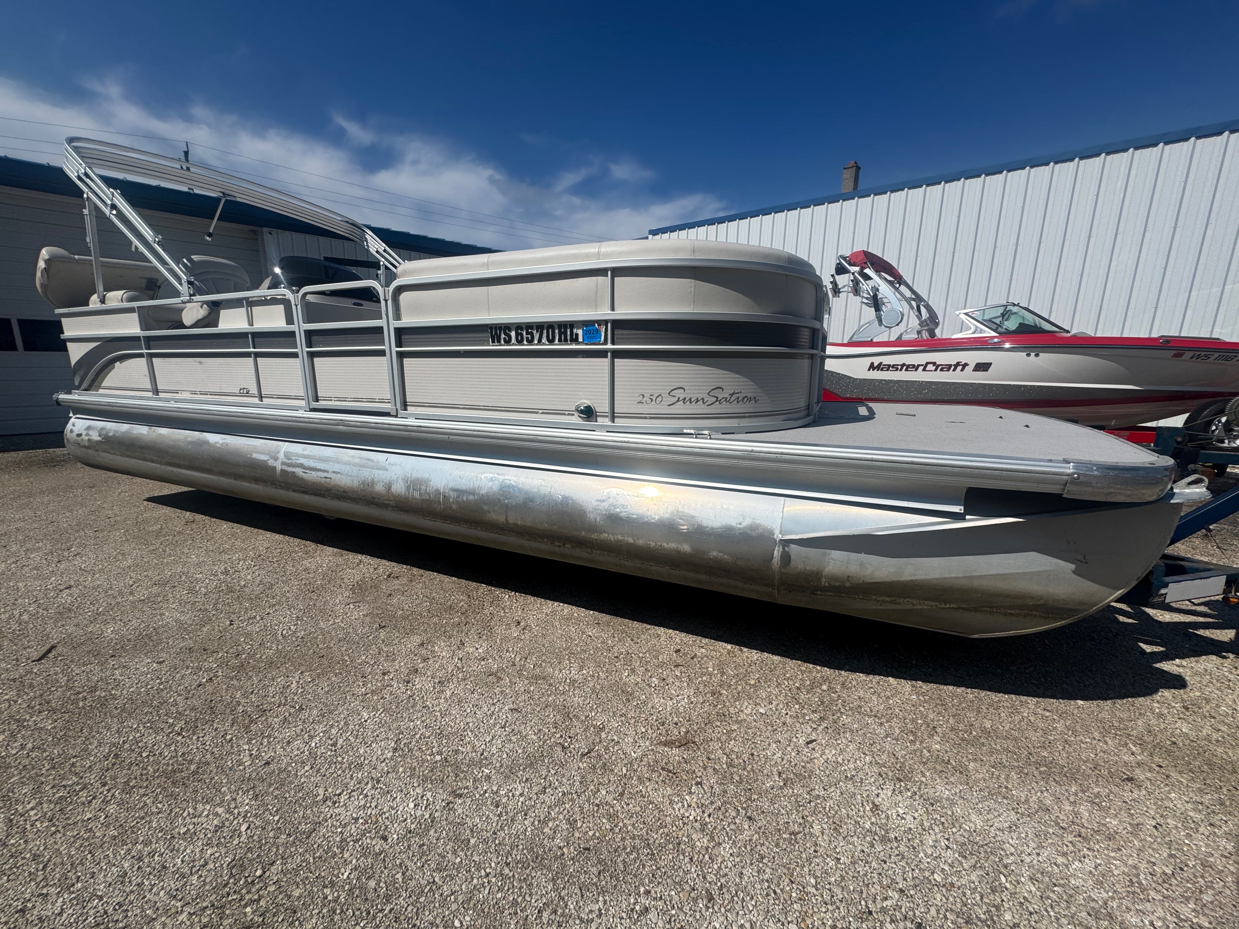 2008 Premier 250 Sunstation