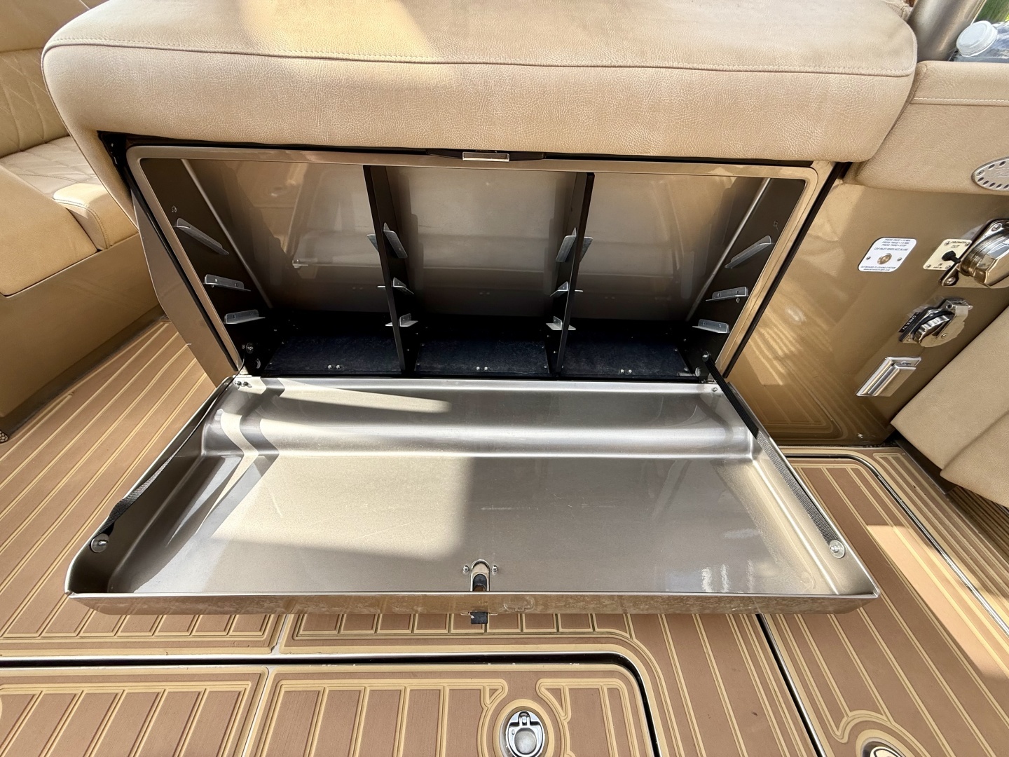 2020 Nor-Tech 550 SPORT CENTER CONSOLE - Image 30