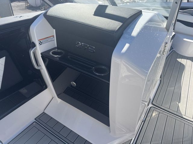 2025 Yamaha Boats 275SE - 13