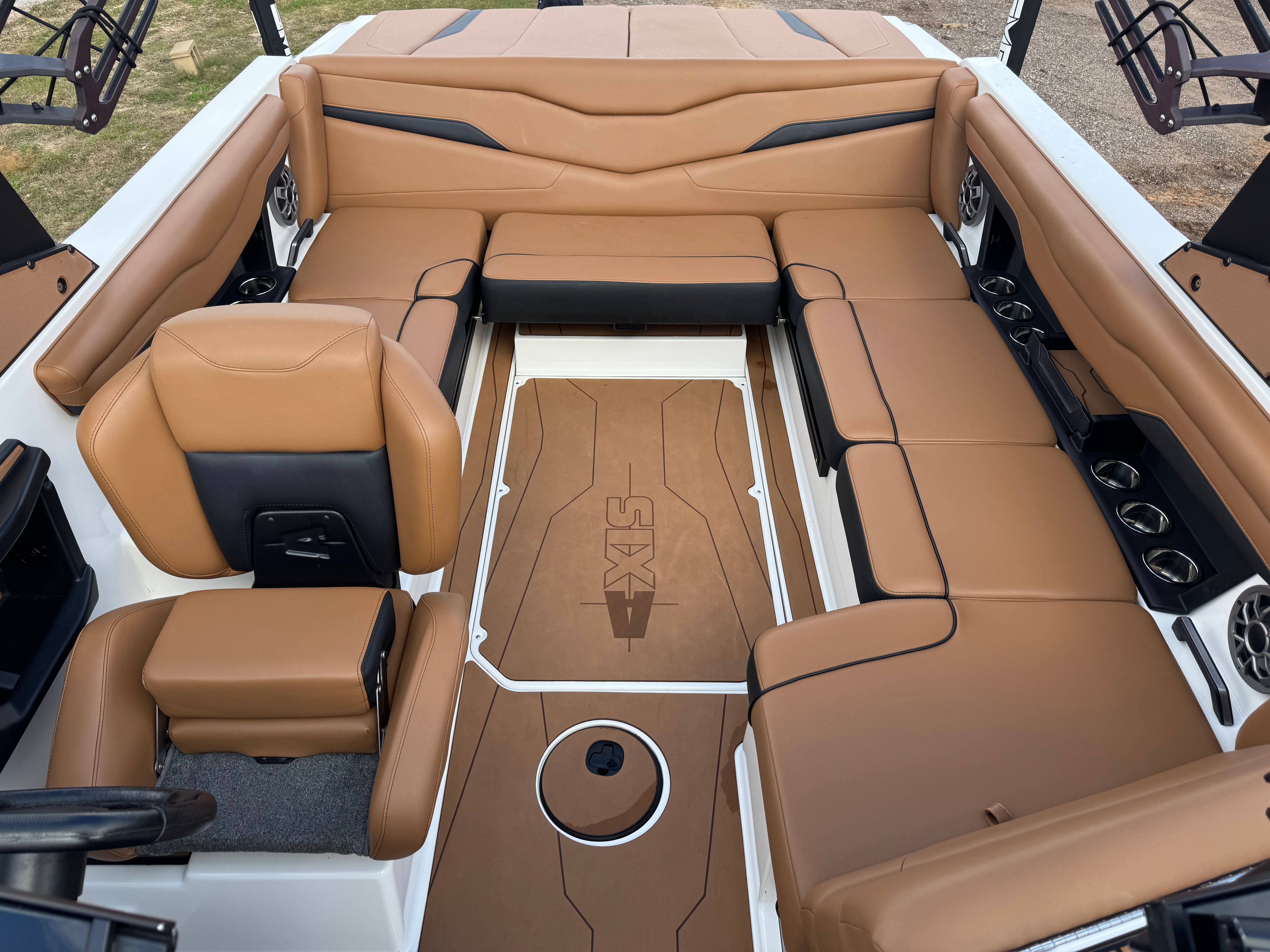 2023 AXIS T220 - Image 11