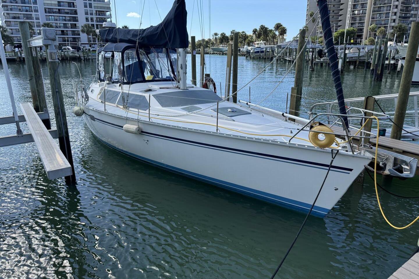 1991 Hunter Passage 42