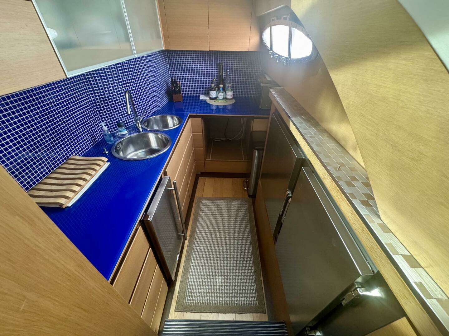 2008 Pershing 72 - Image 6