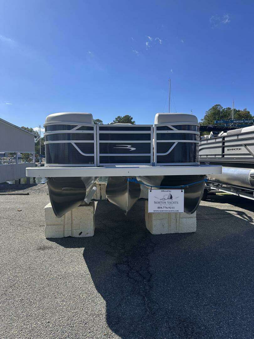 2026 Bennington 22SR - Image 2