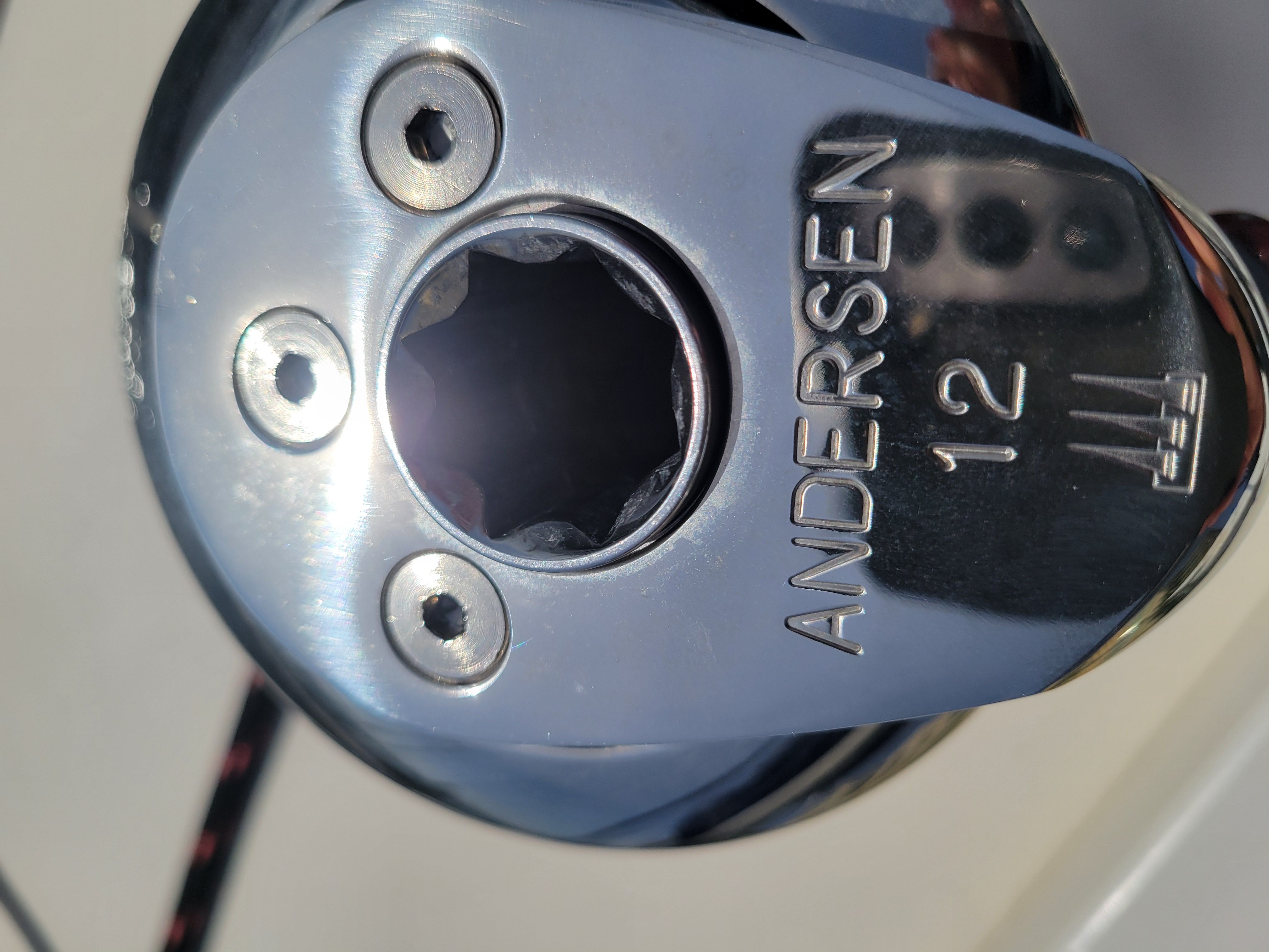 Close-up of Andersen 12 winch on a Hake/Seaward 26 RK boat.