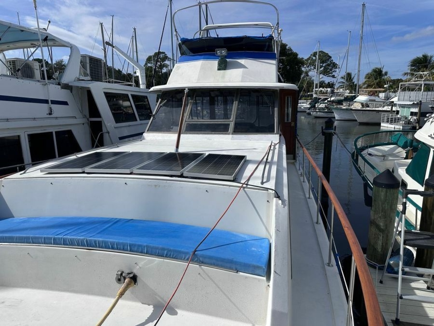1976 Hatteras — - Image 4