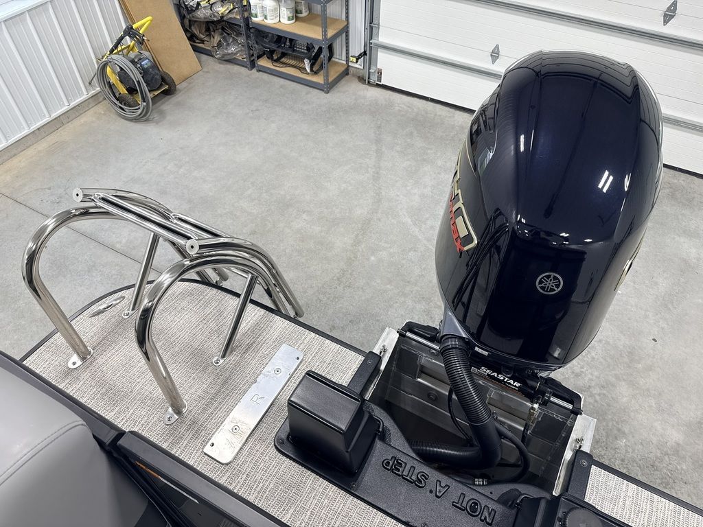 2025 SunCatcher Fusion 324RC - 29