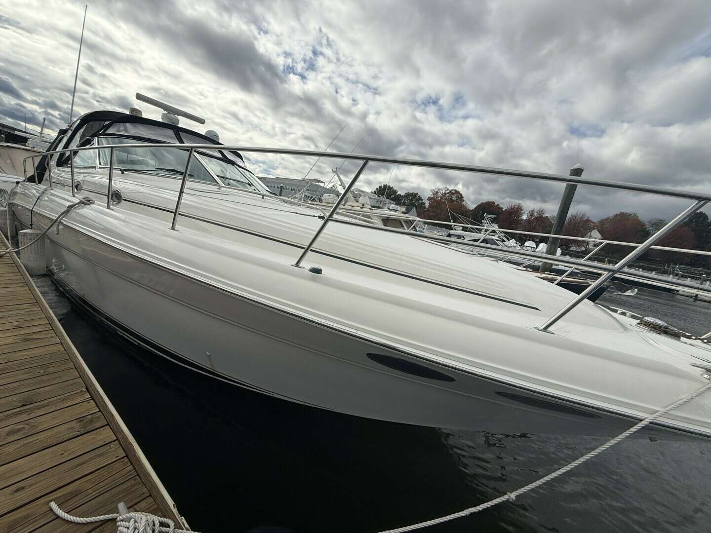 2001 Sea Ray 410 Sundancer - Image 2