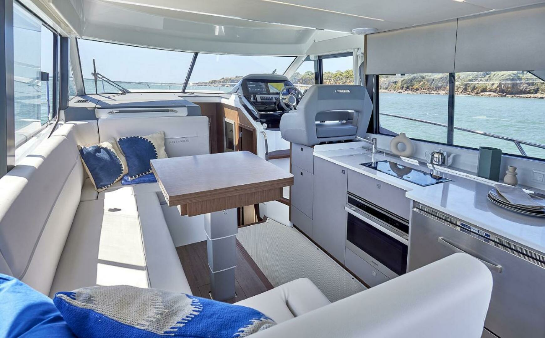 2026 Beneteau Antares 12 - Image 9