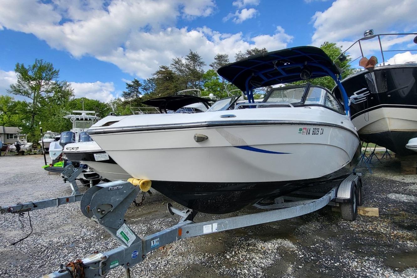 2018 Yamaha Boats 242X E-Series