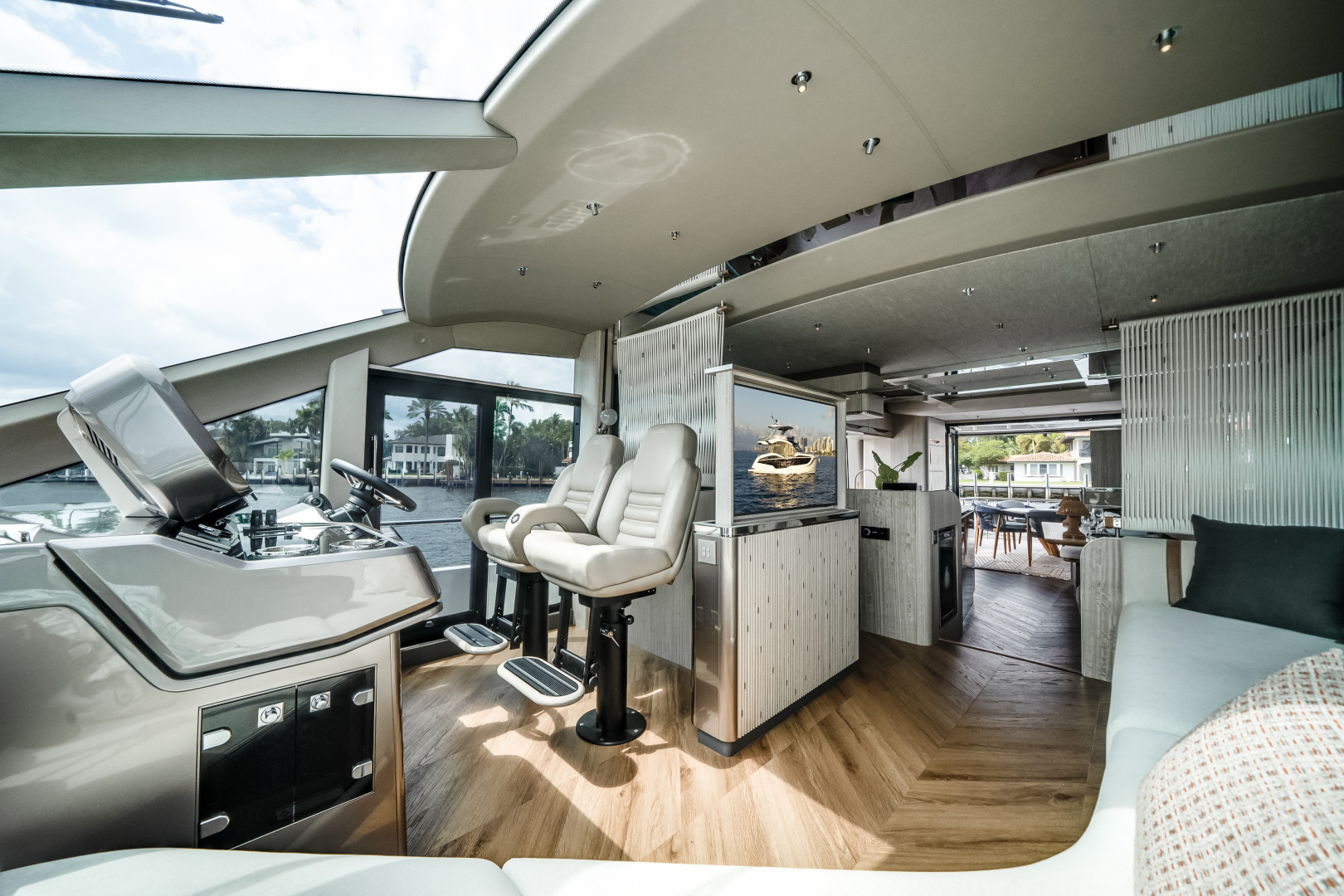 2026 Galeon 620 FLY - Image 19