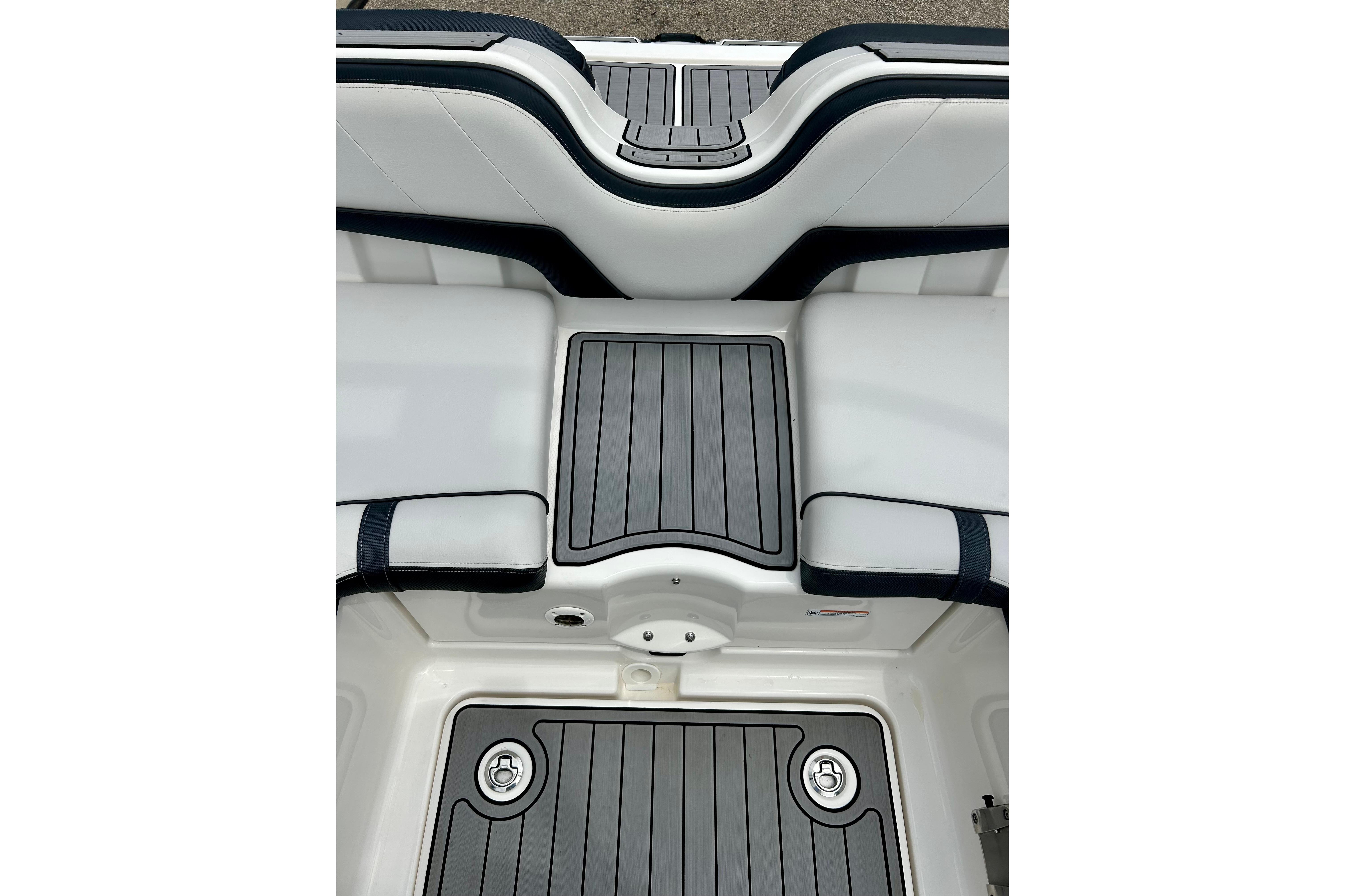 2015 Yamaha Boats AR210 interior seating and deck detail.