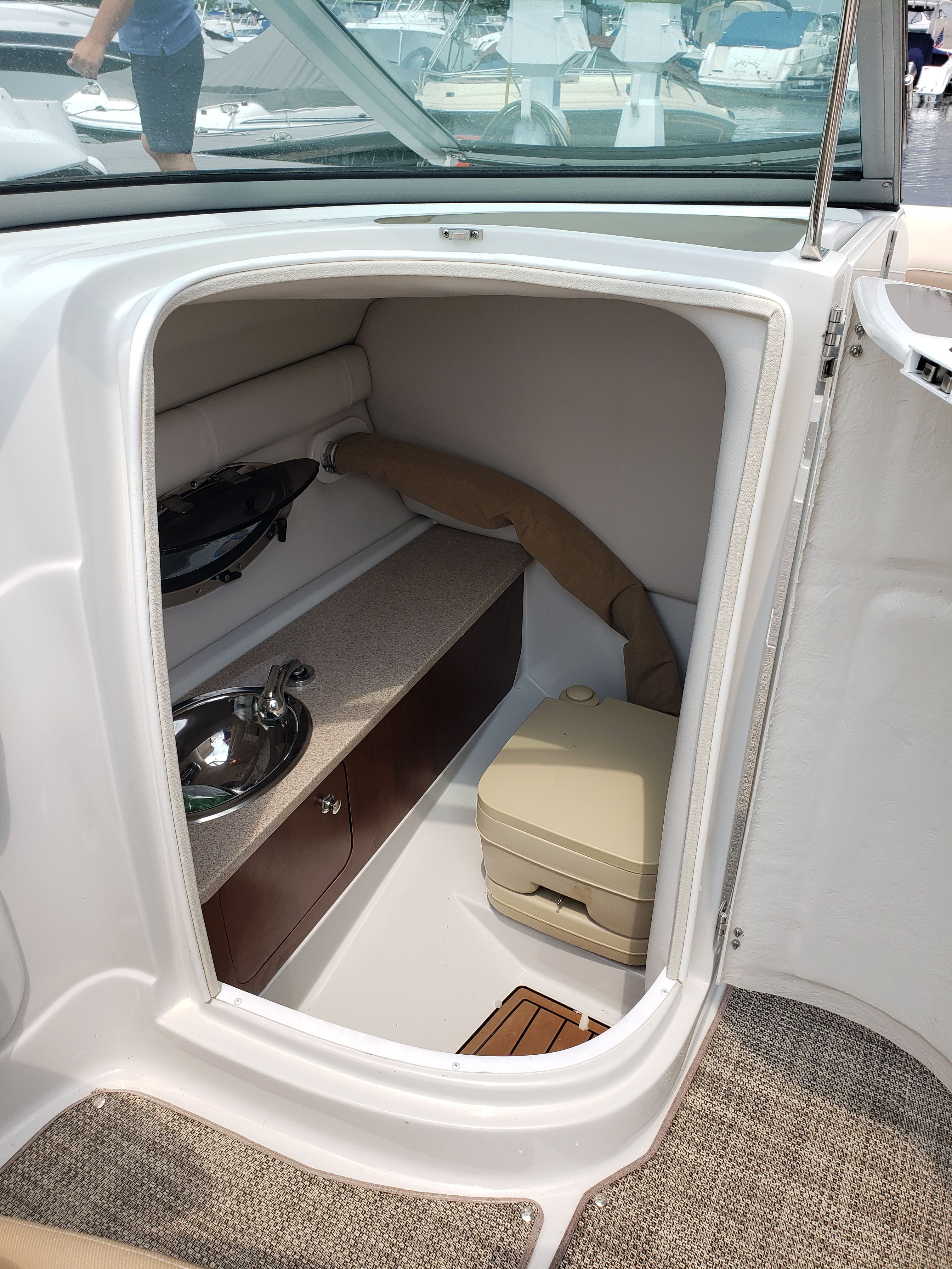 2017 Crownline Eclipse E4 - 14