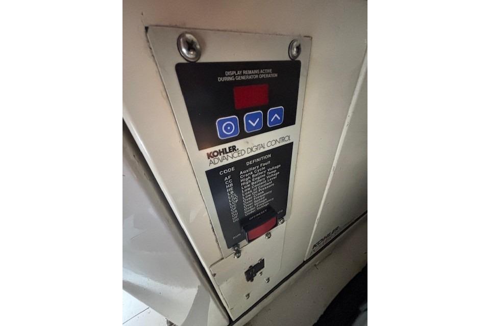 Kohler advanced digital control panel on 2004 Canoe Cove Sedan.