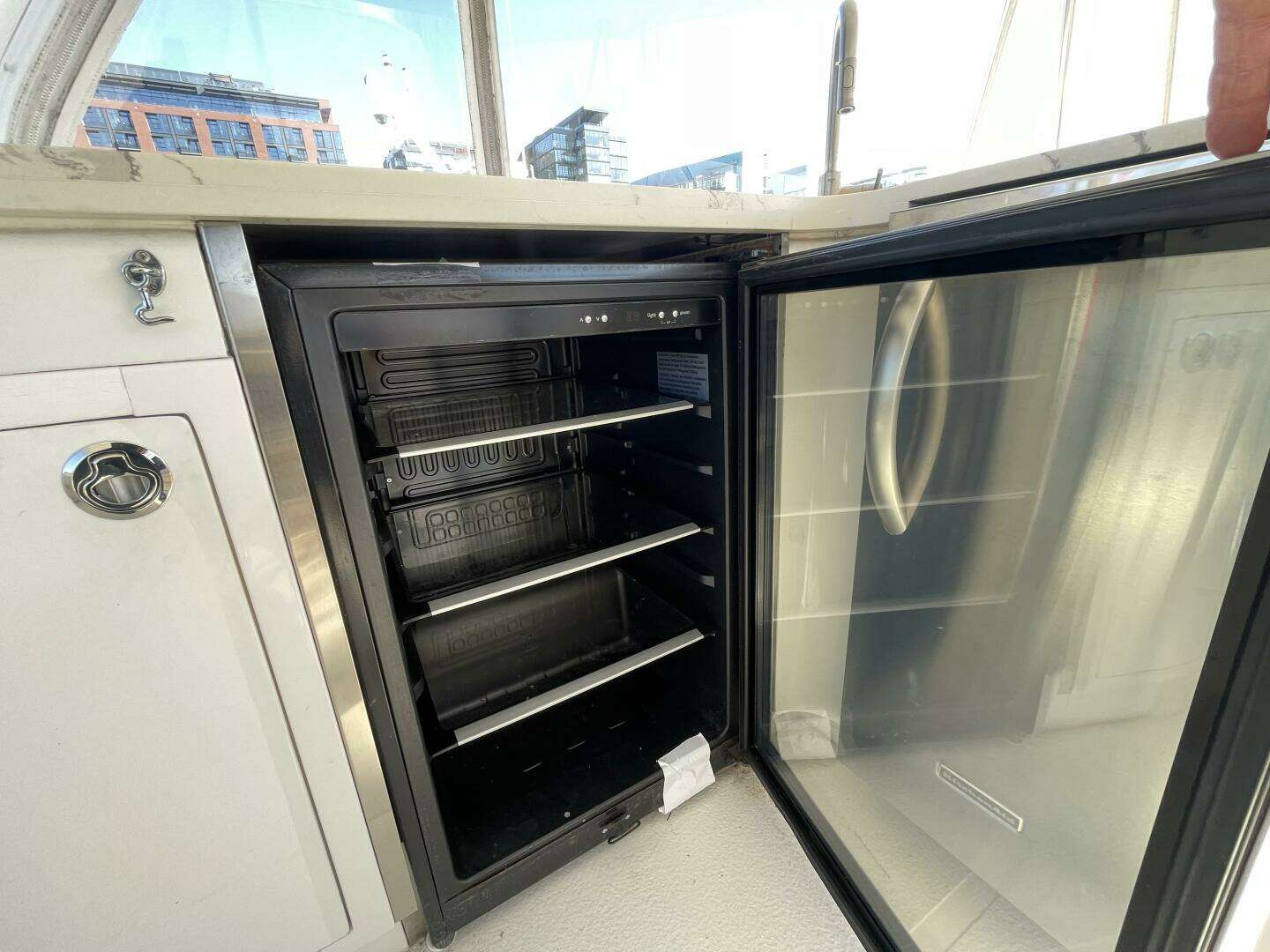 1999 Horizon 70 MY - Image 53