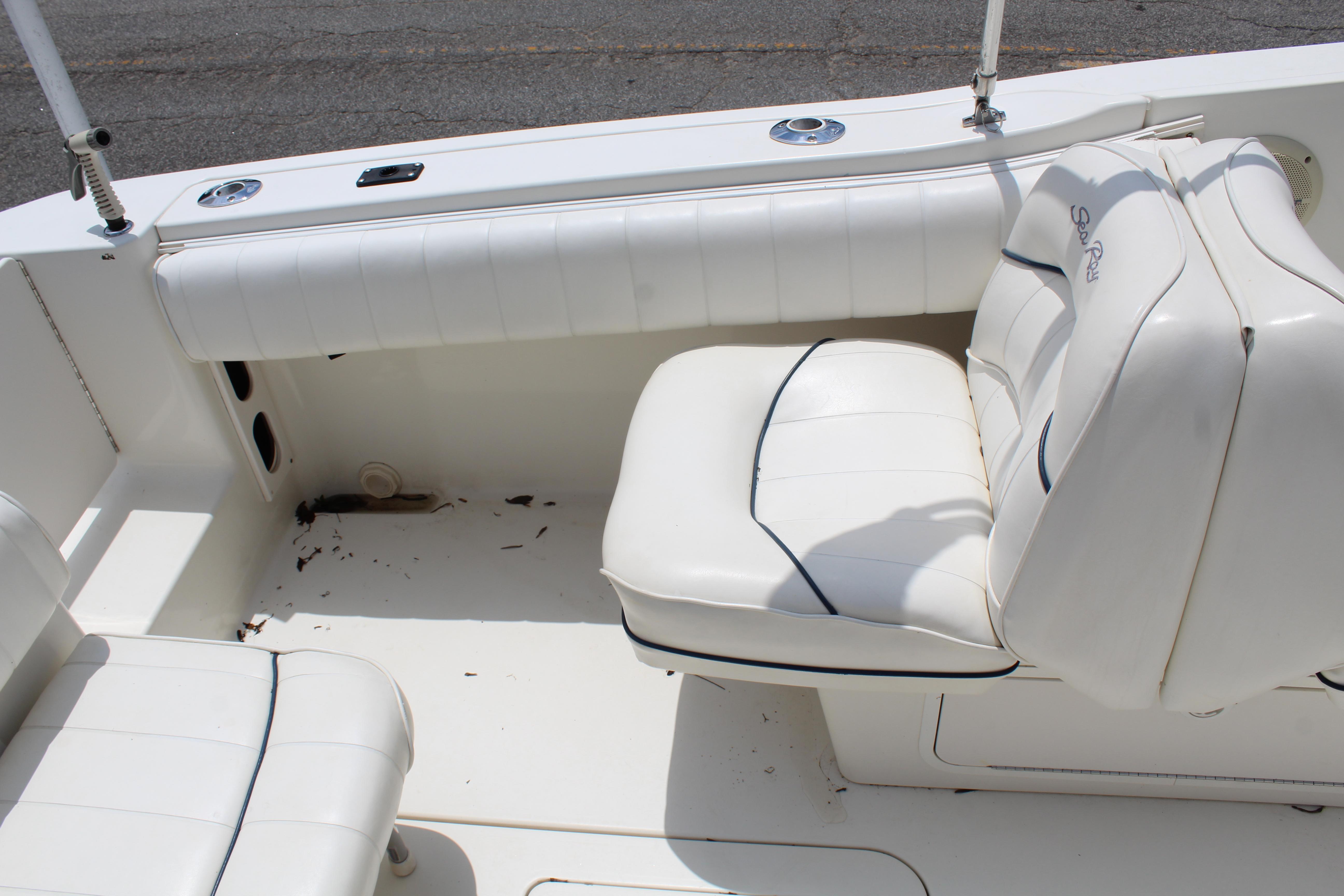 1999 Sea Ray 210 Dual Console - 16