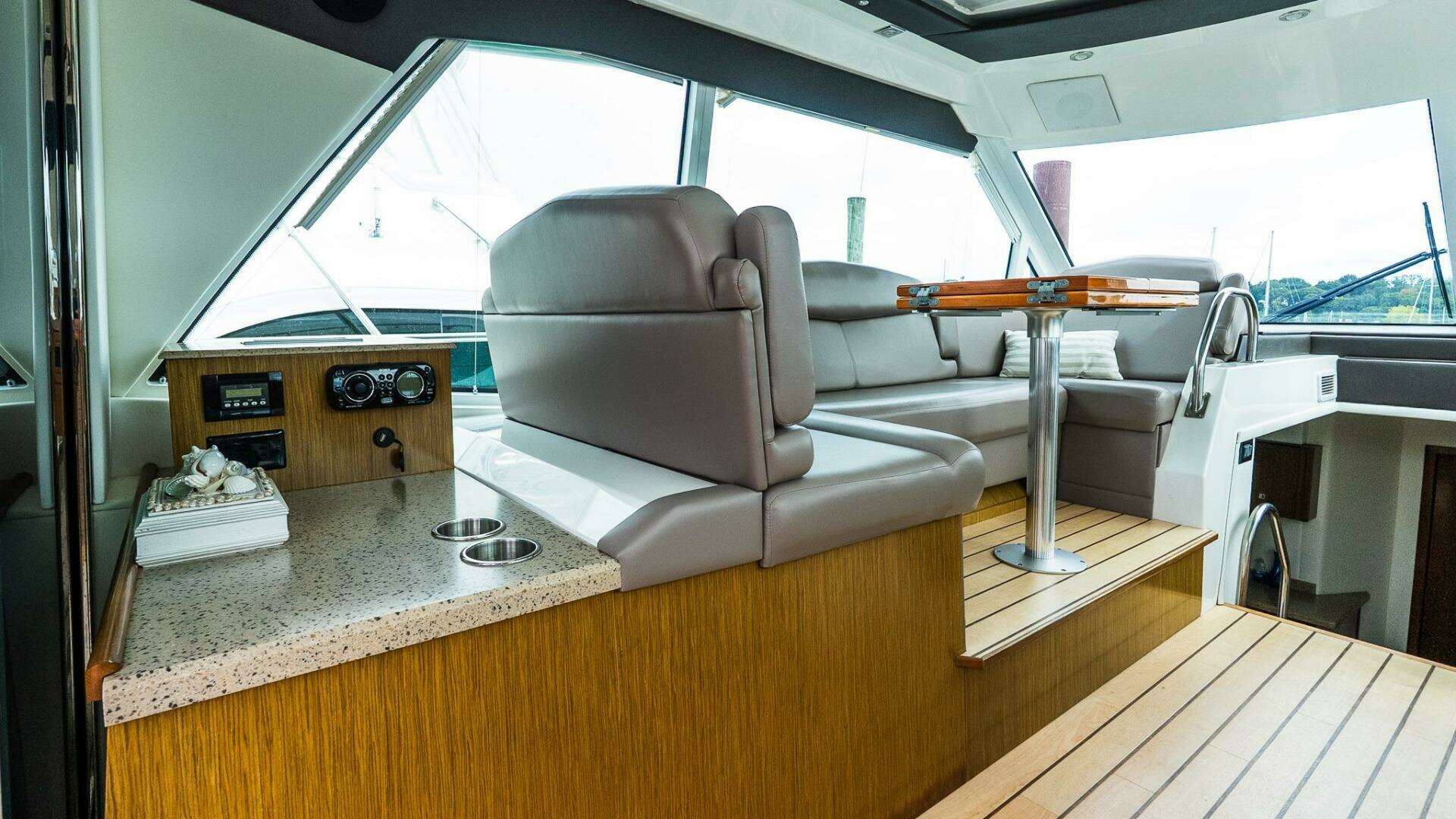 2013 Cruisers 48 Cantius - Image 22