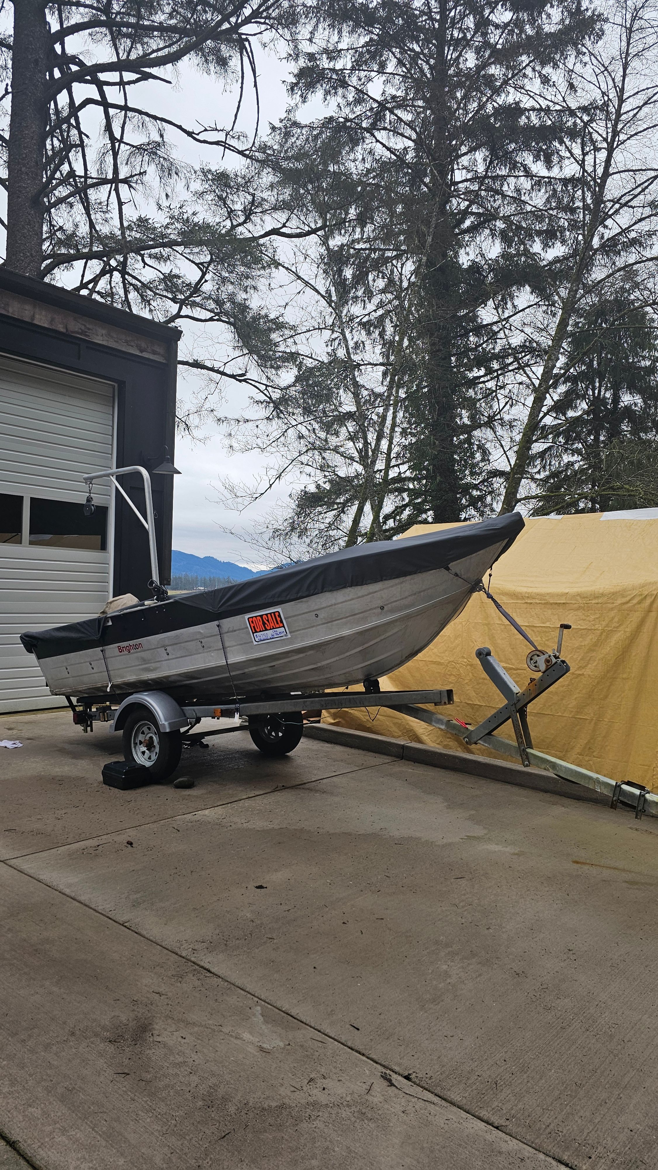 1988 Duraboat Aluminum fishing boat
