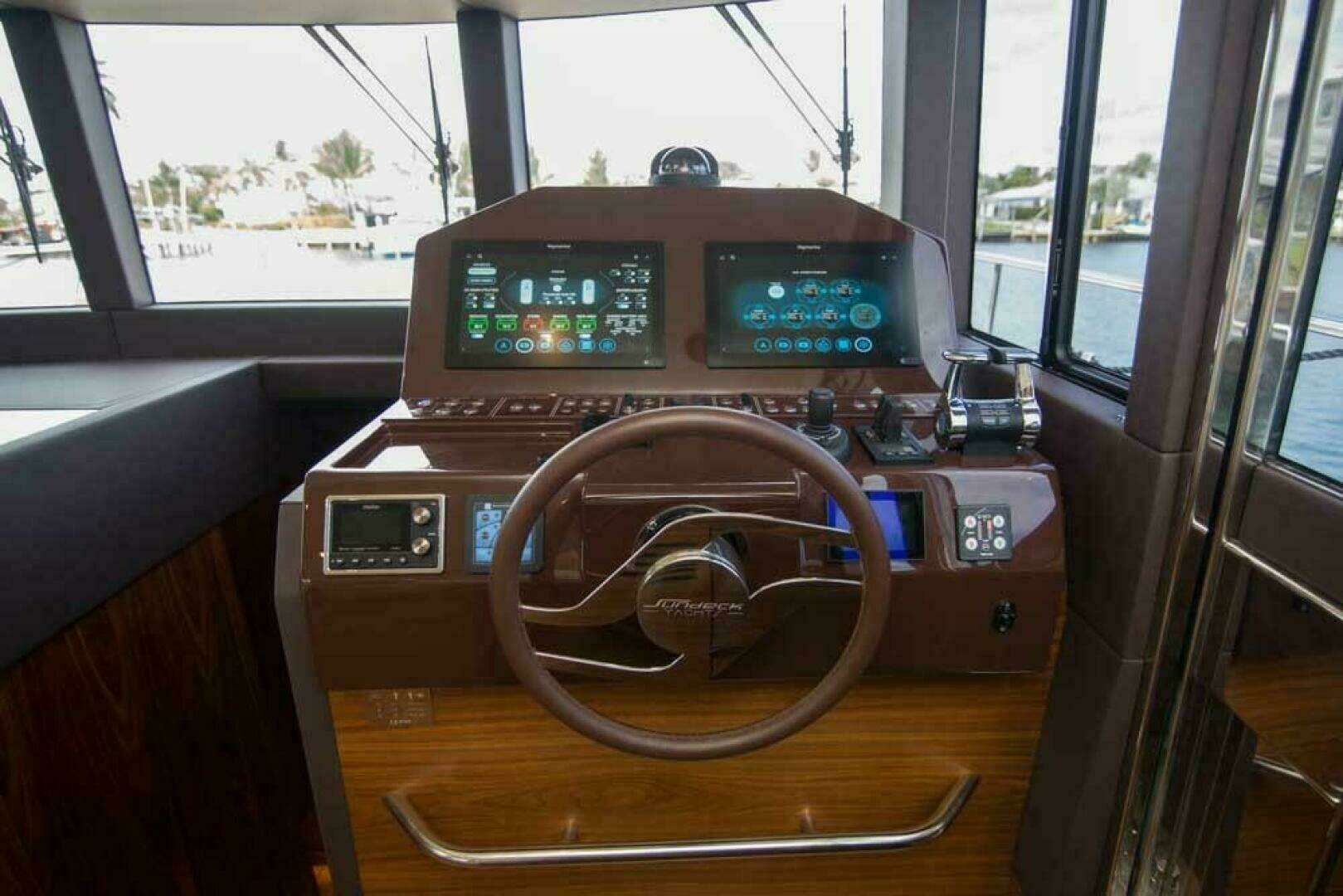 2019 Sundeck Yachts 580 Sport - Image 18