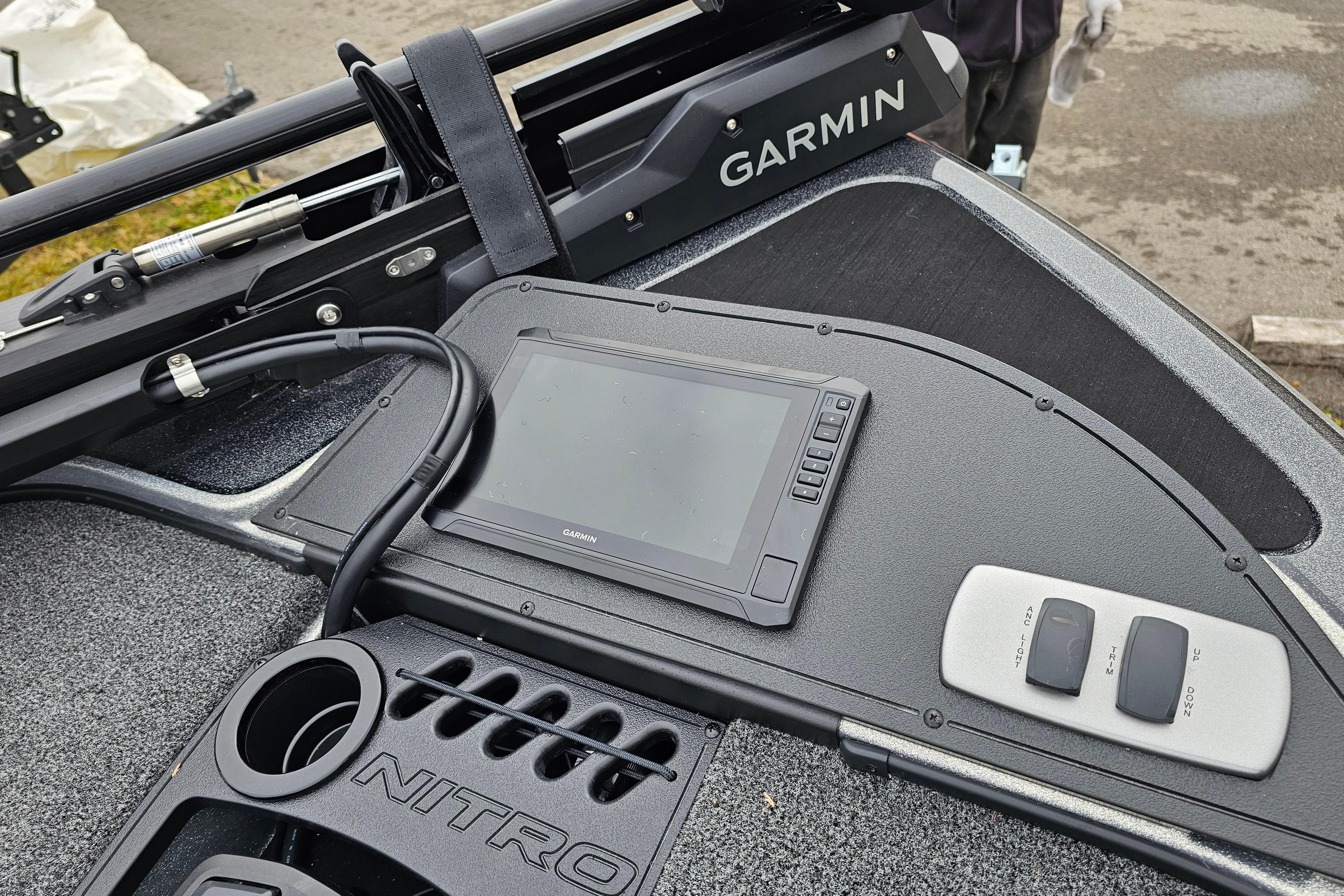 2025 Nitro Z18 Pro boat dashboard with Garmin navigation system.