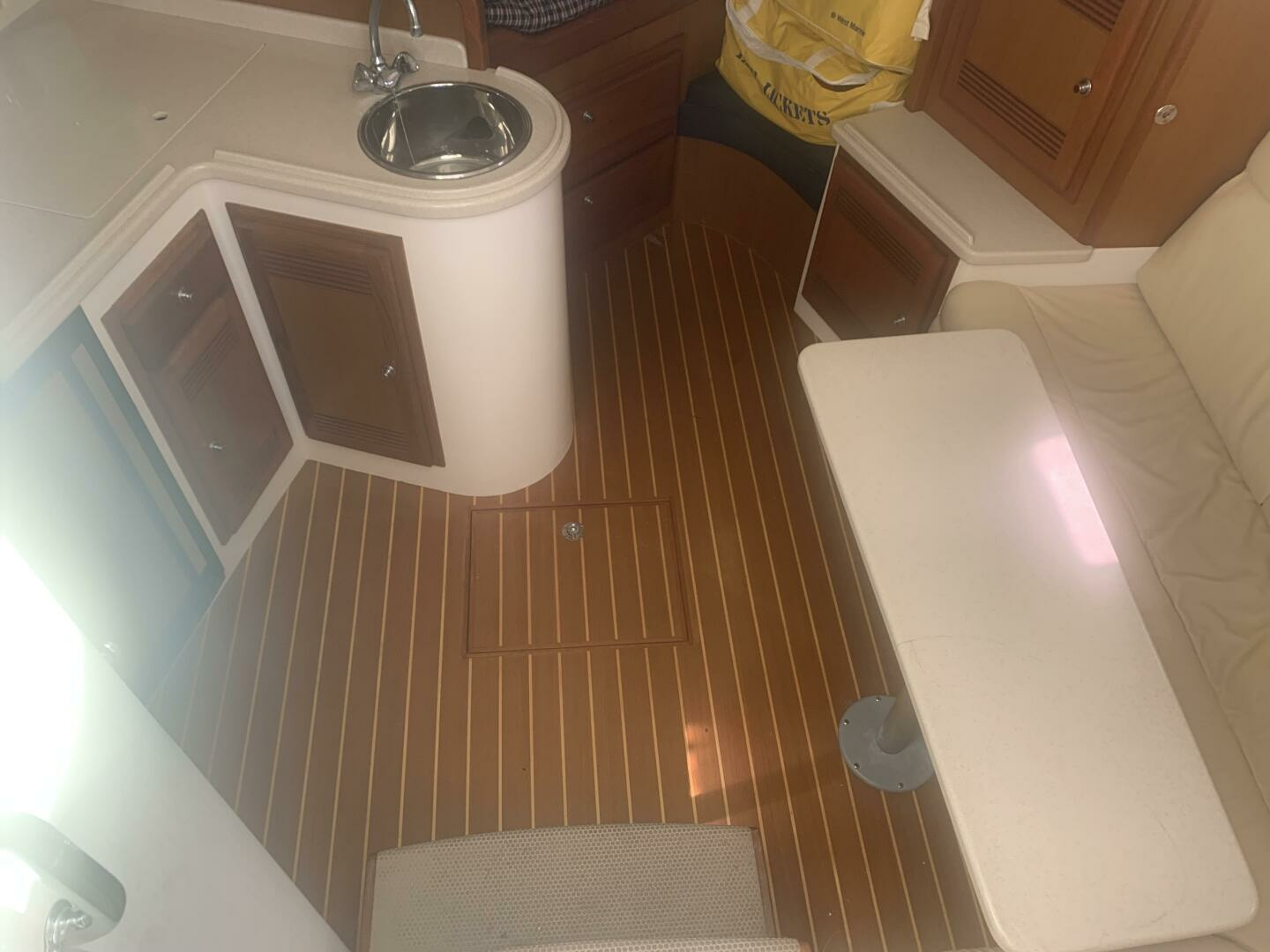 2002 Cabo 35 Express - Image 7