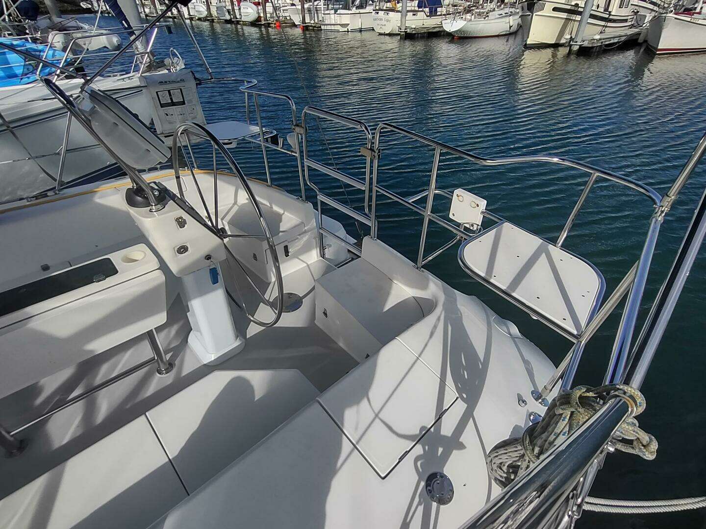 2005 Catalina 42 MKII - Image 25