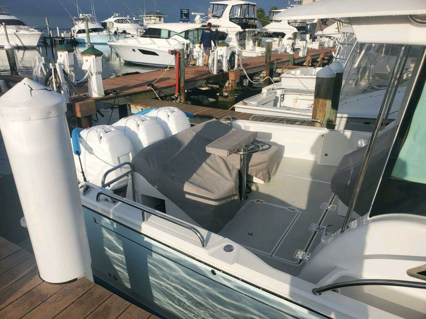 2021 Back Cove 390 - Image 6