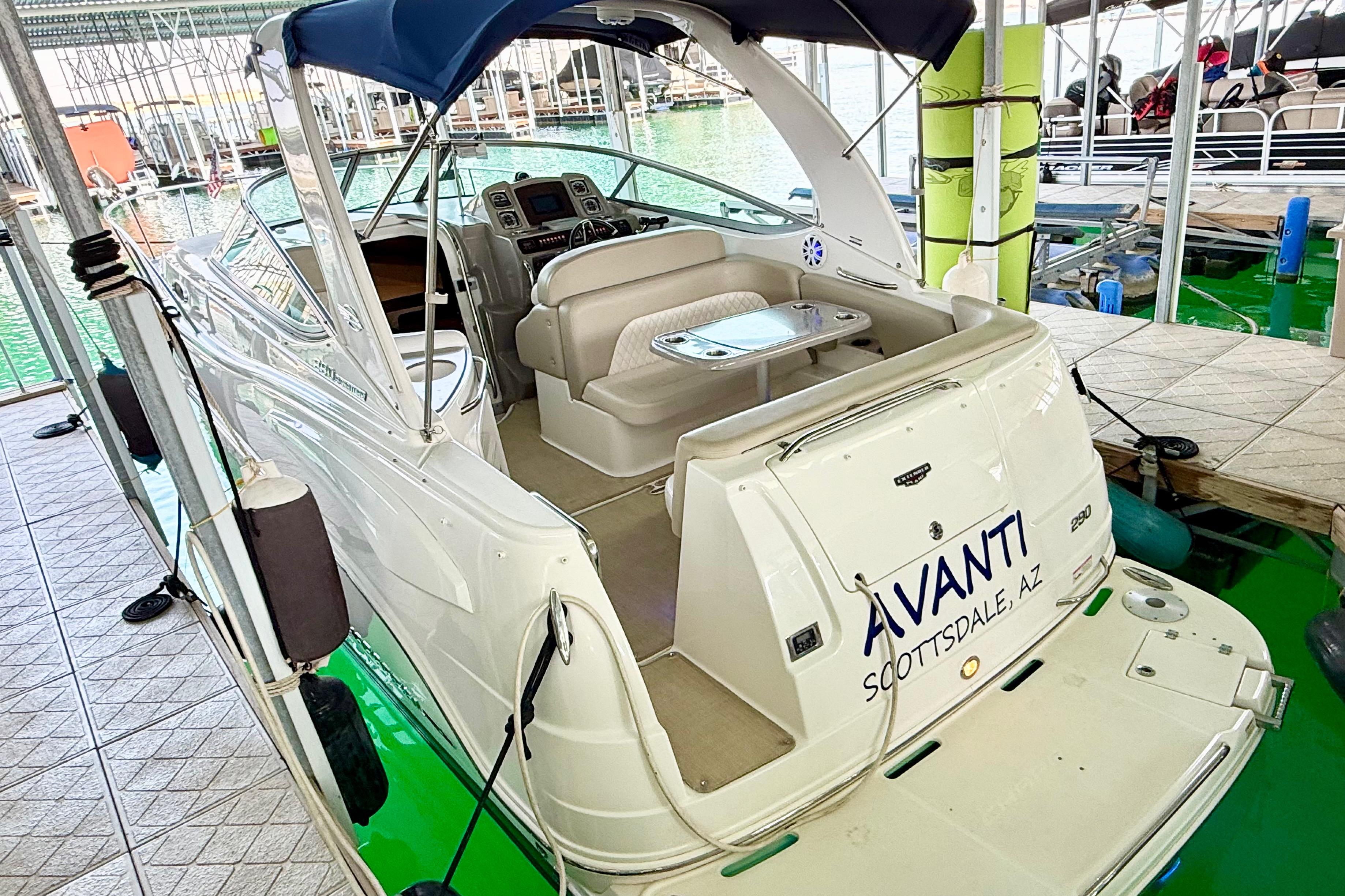 2016 Chaparral 290 Signature